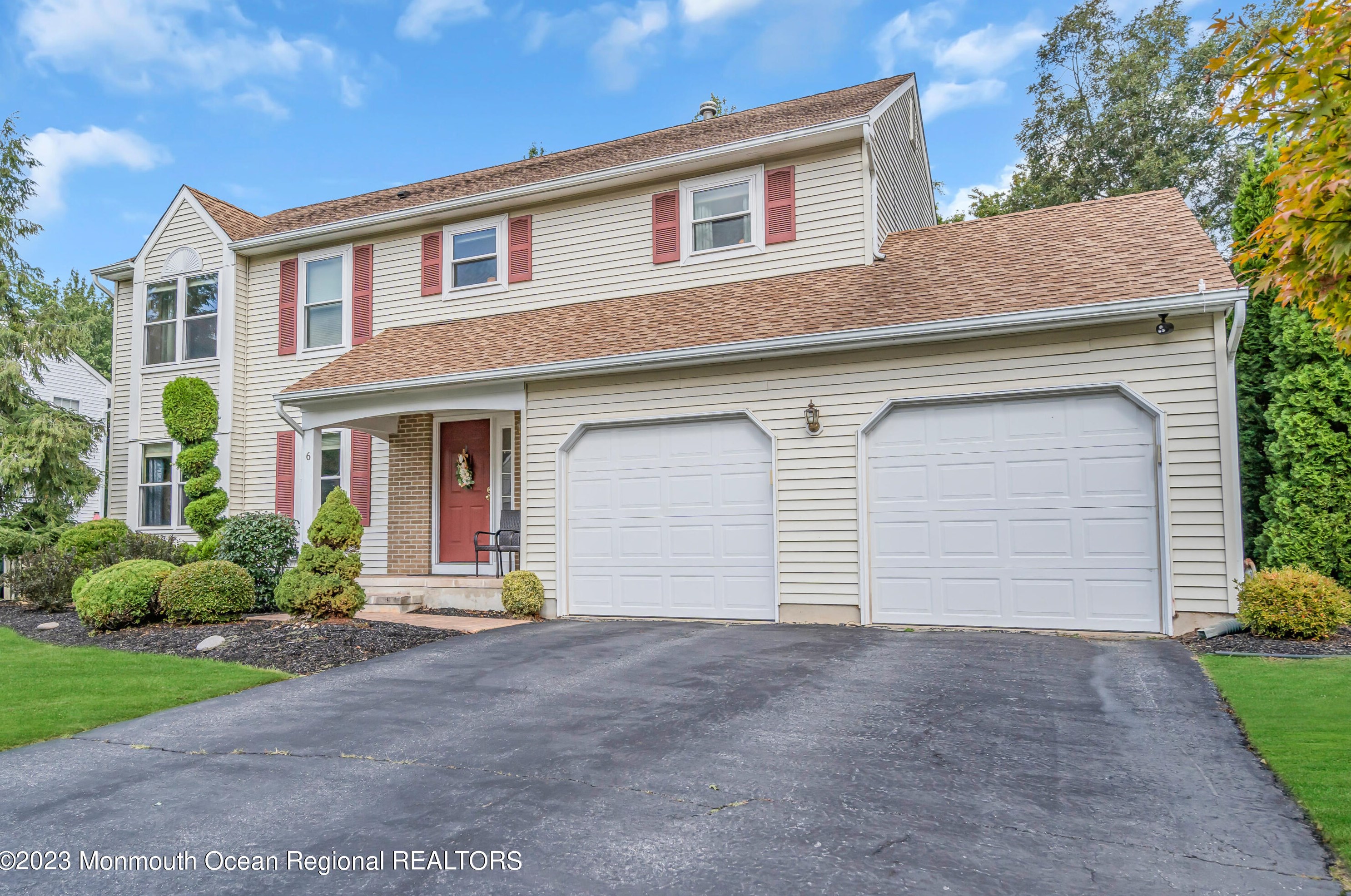 6 Winchester Dr, Wall Township, NJ 07731-2949
