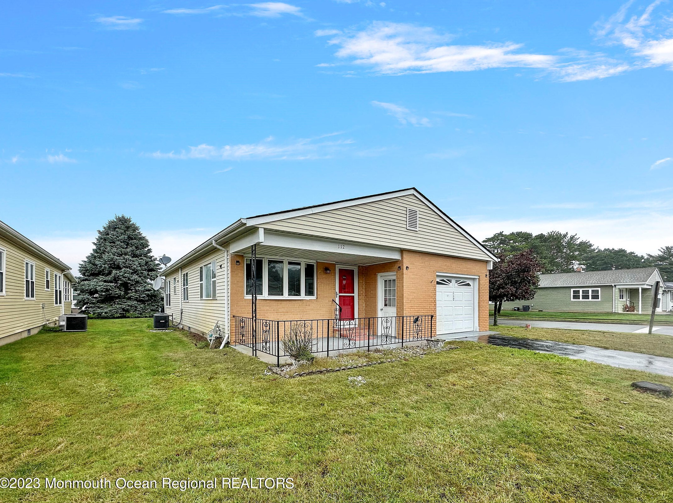 112 Freeport Blvd, Toms River, NJ 08757