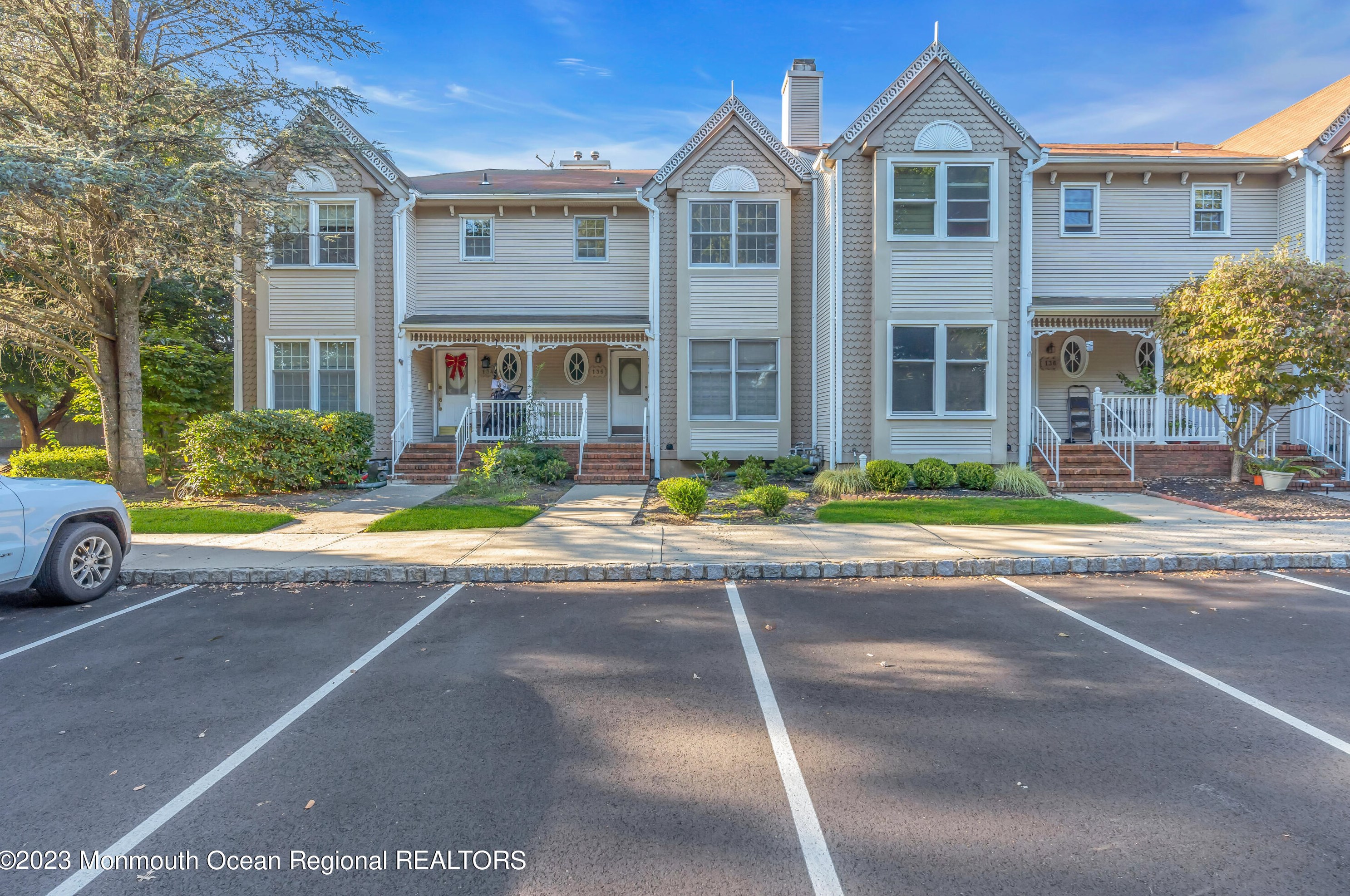135 Northampton Dr #n135, Holmdel Village, NJ 07733
