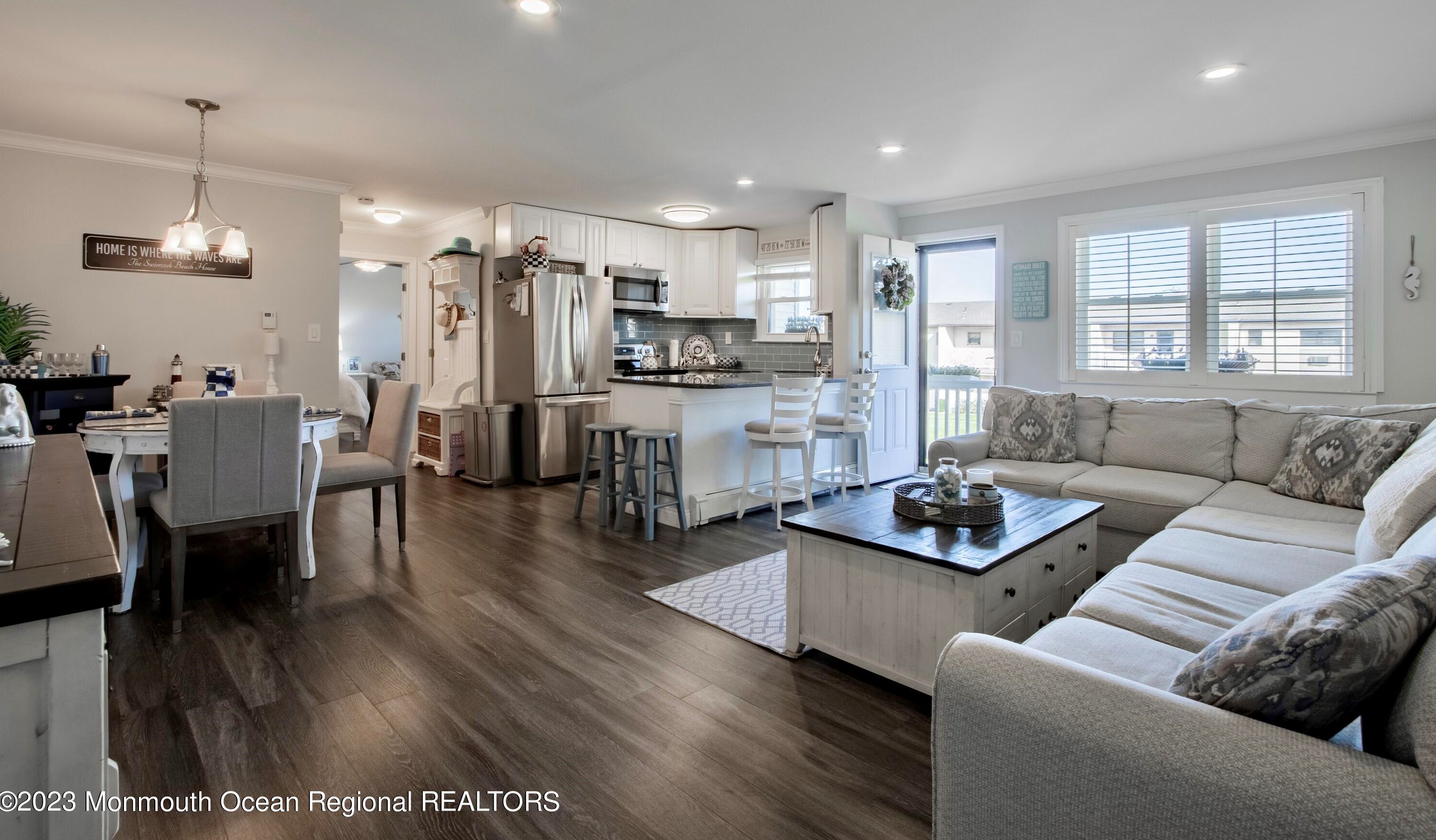 156 Wharfside Dr, Monmouth Beach, NJ 07750-1247
