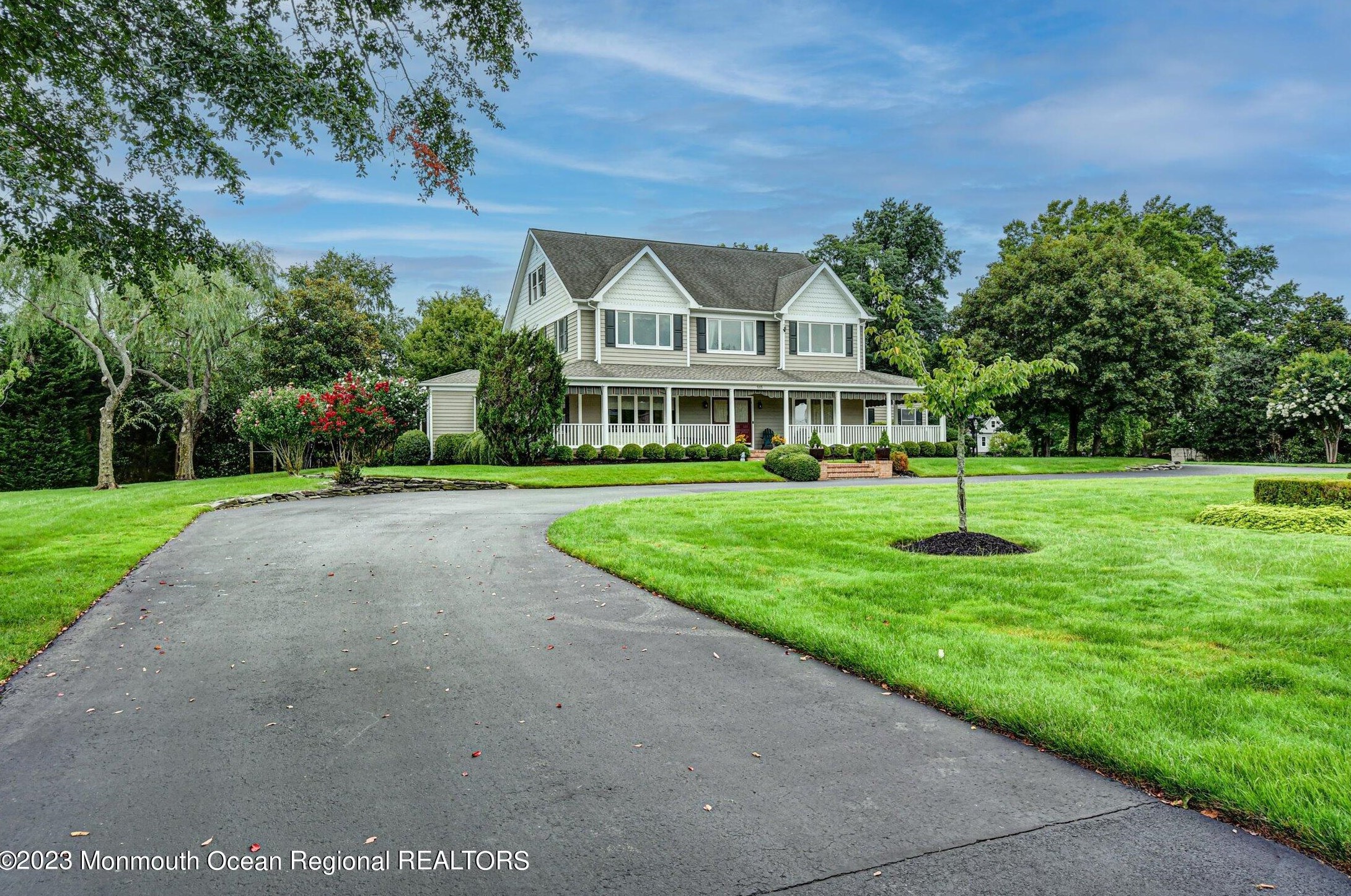 515 Seven Bridges Road, Little Silver, NJ 07739