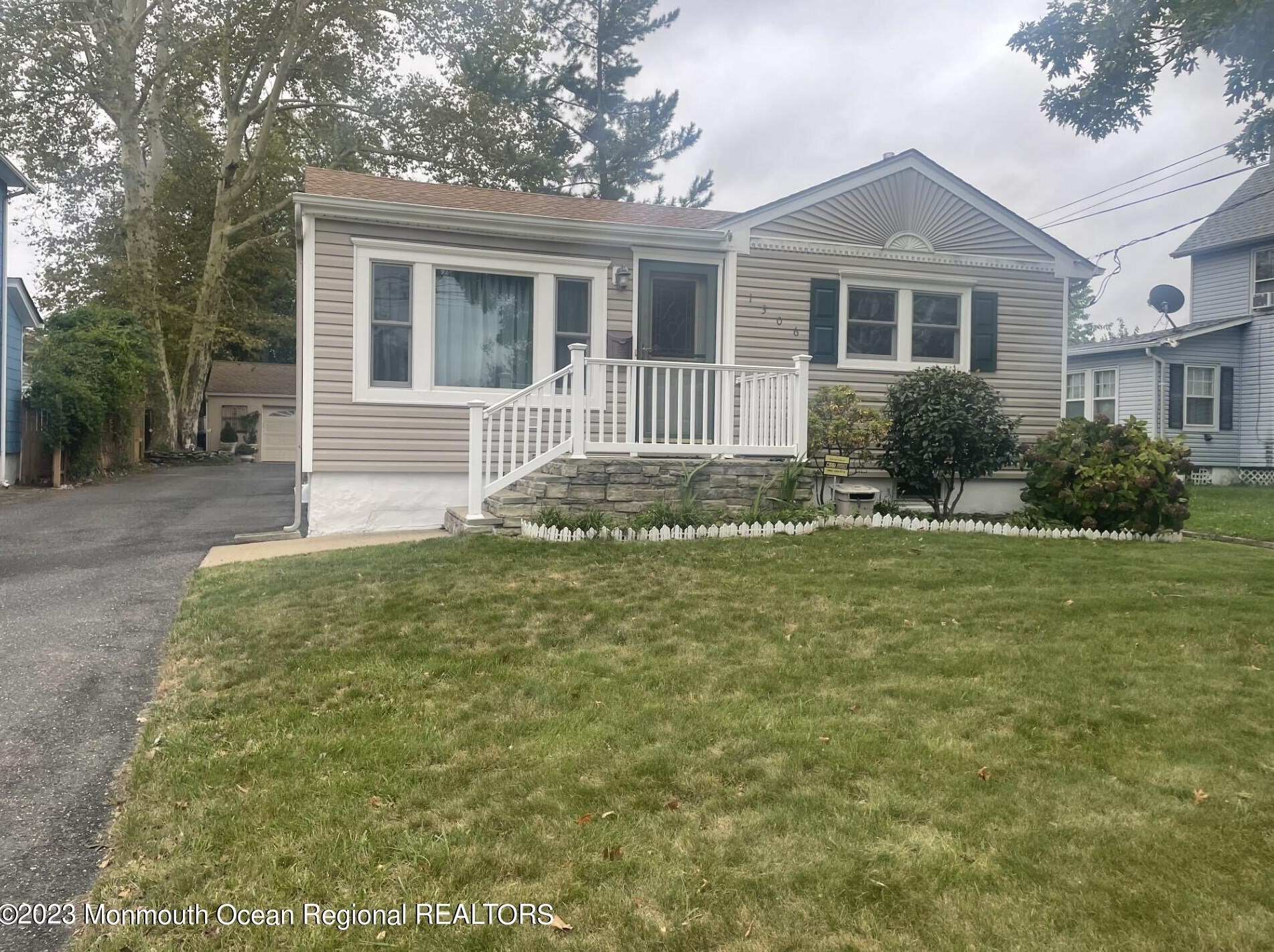 1306 9th Ave, Wall Township, NJ 07753-5123