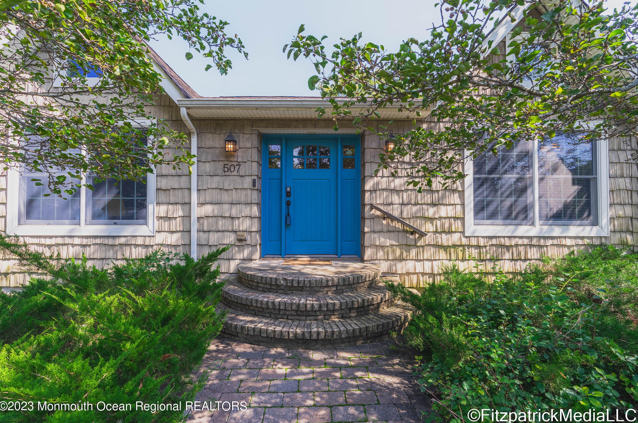 507 Garwood St, Oakhurst, NJ 07755-1334