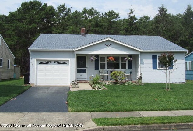 79 Sheepshead Dr, Toms River NJ  08757-5821 exterior