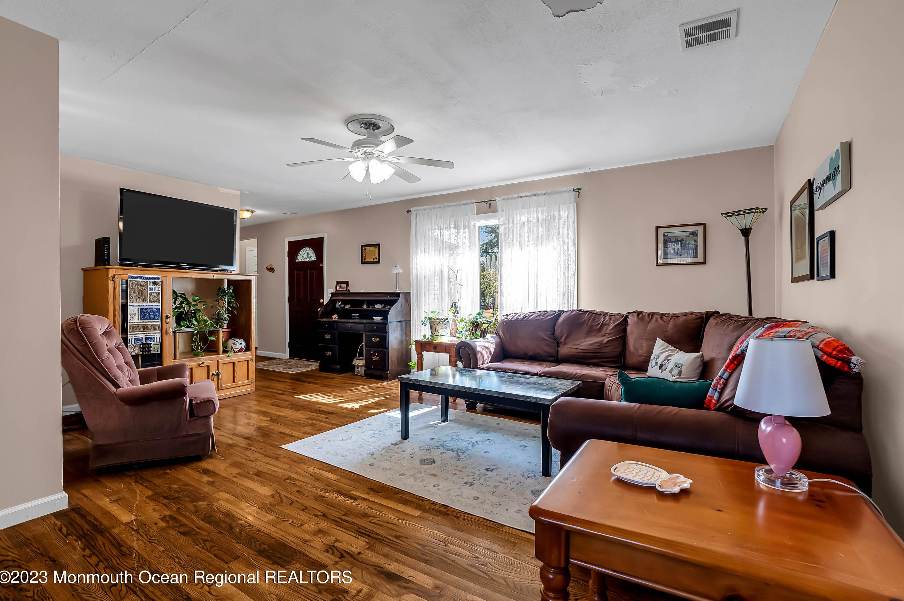 1141 6th Ave, Toms River NJ  08757-2612 exterior