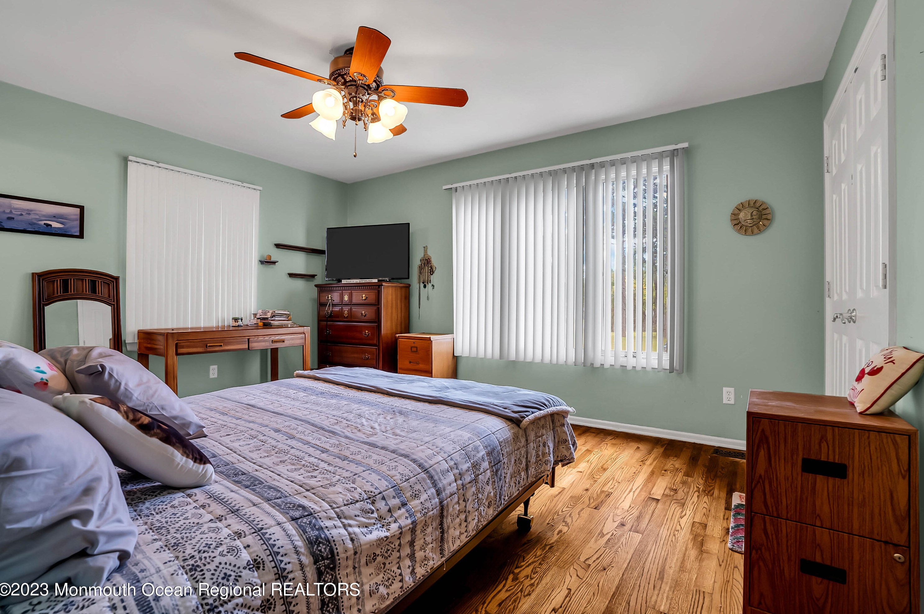 1141 6th Ave, Toms River NJ  08757-2612 exterior