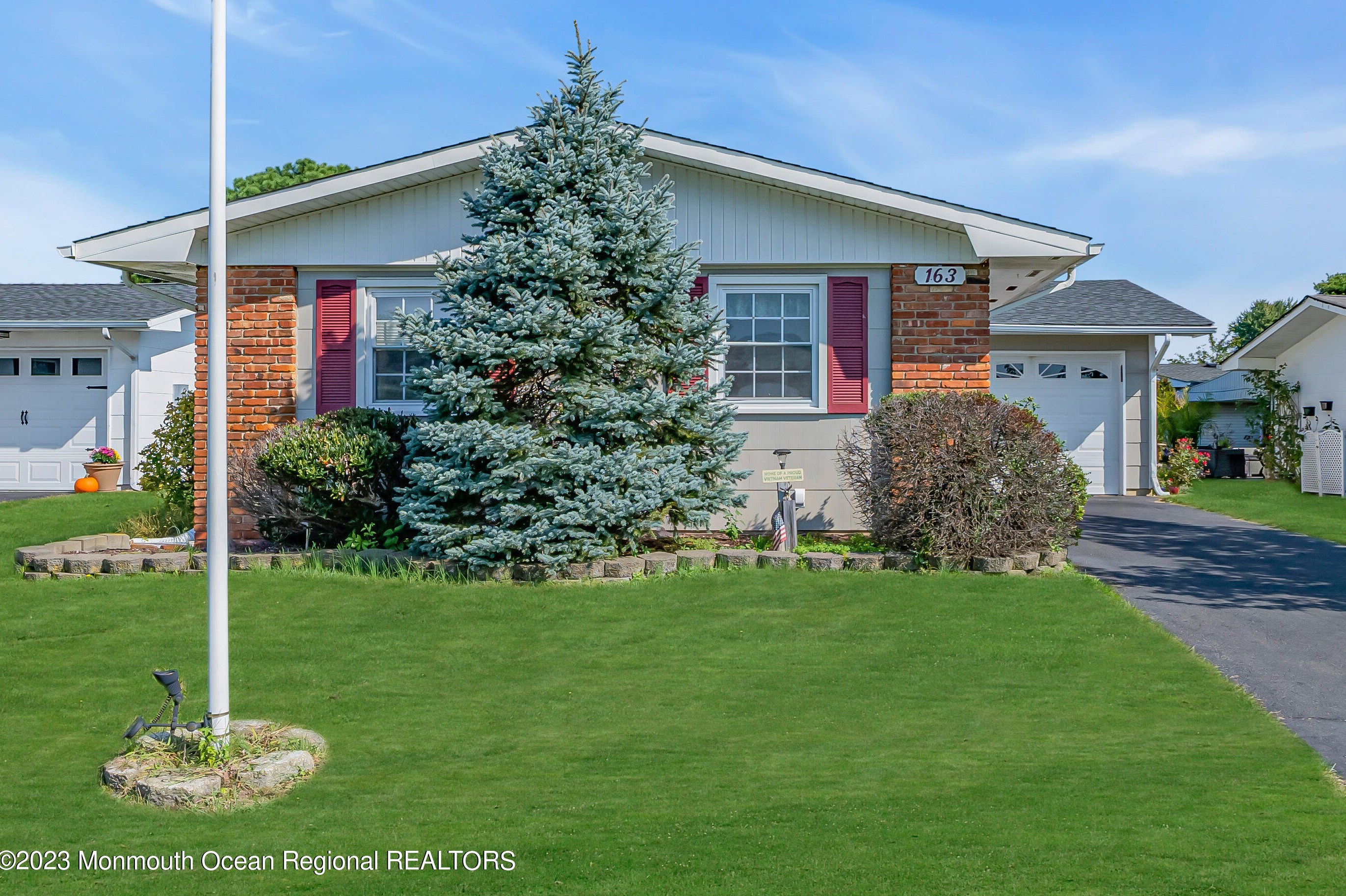 163 Blake Cir, Bricktown, NJ 08724