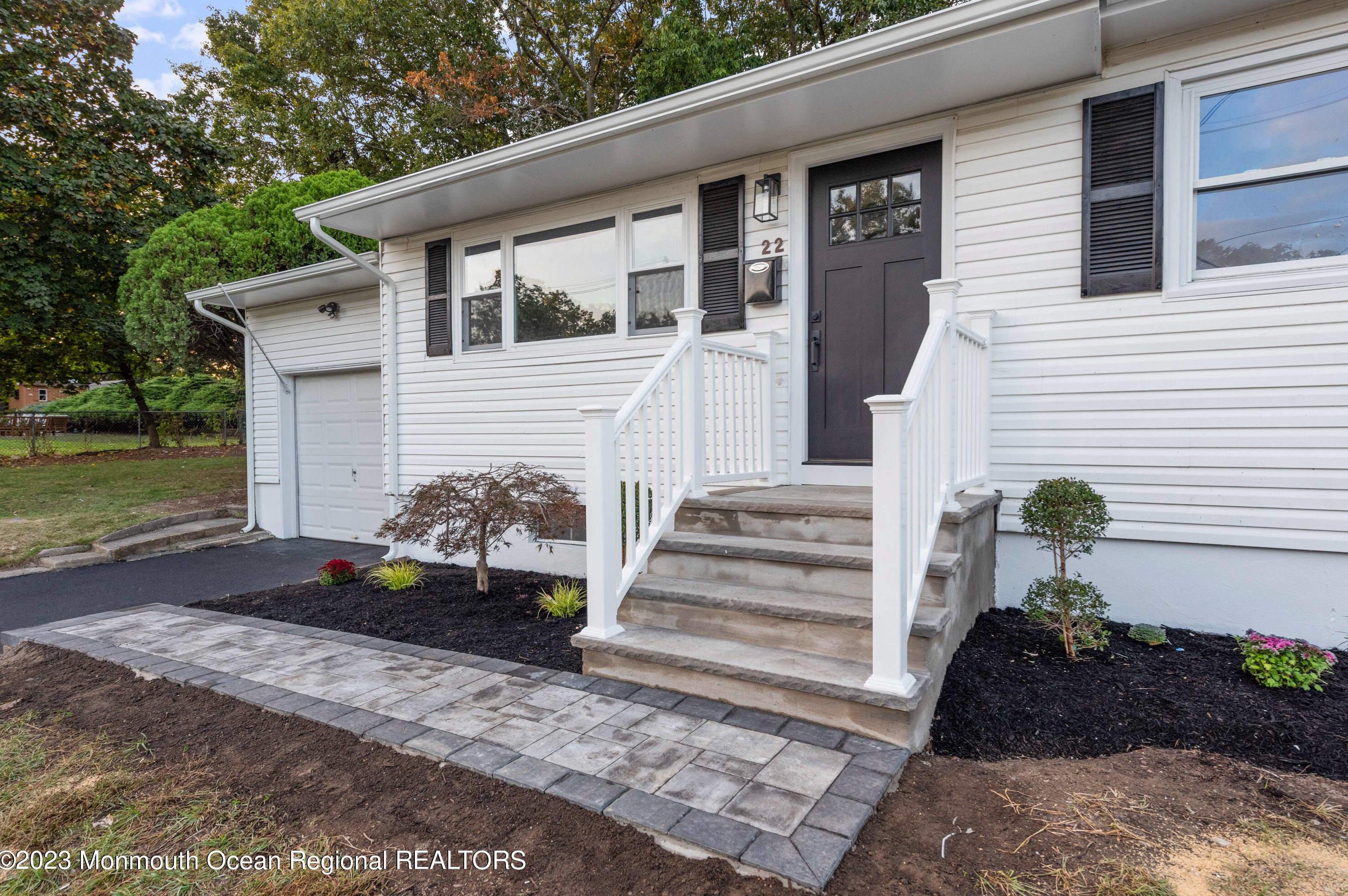 22 Newport Dr, Wall Township, NJ 07731-1713