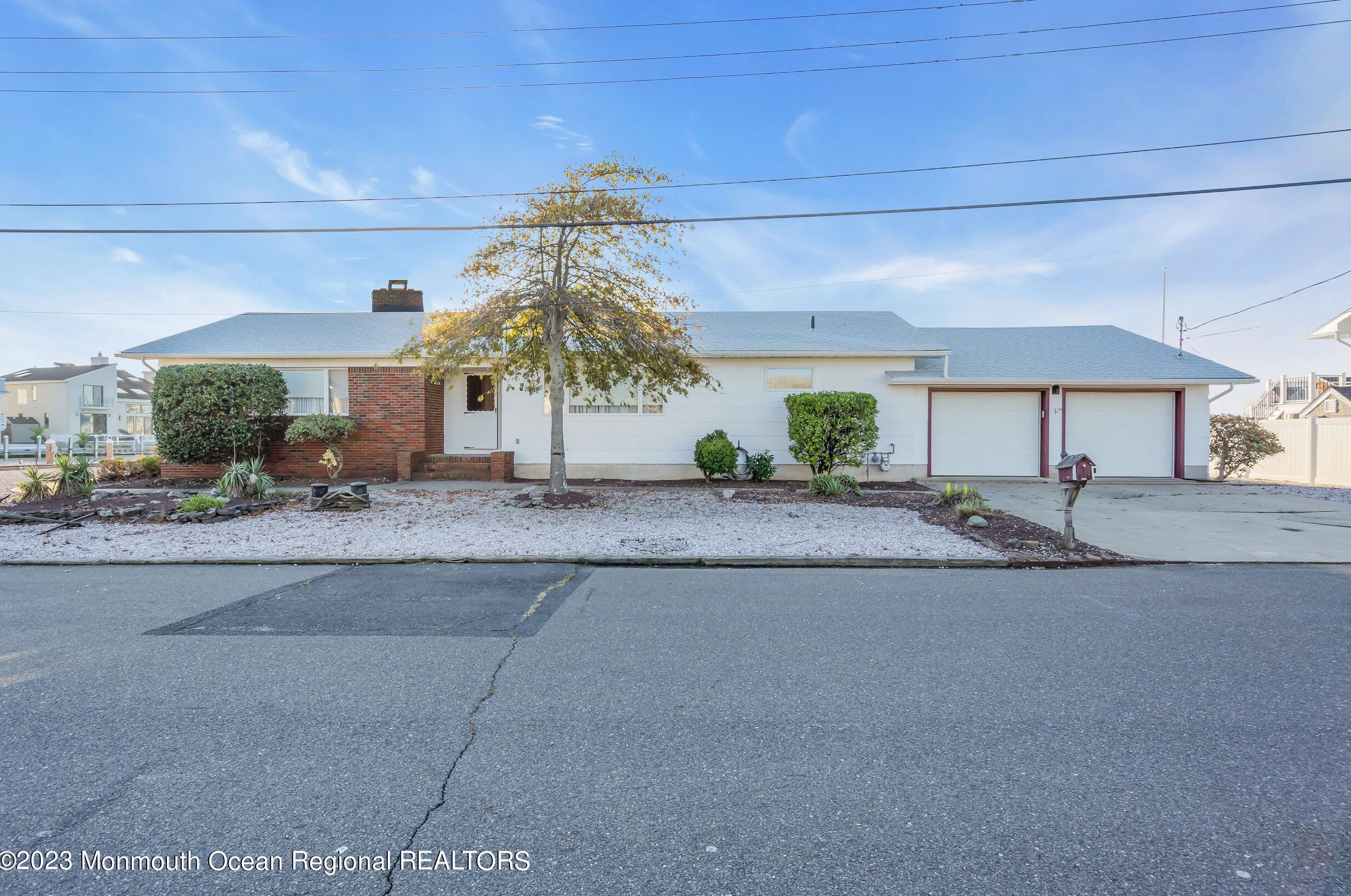 2 Channel Rd, Toms River, NJ 08753-2010