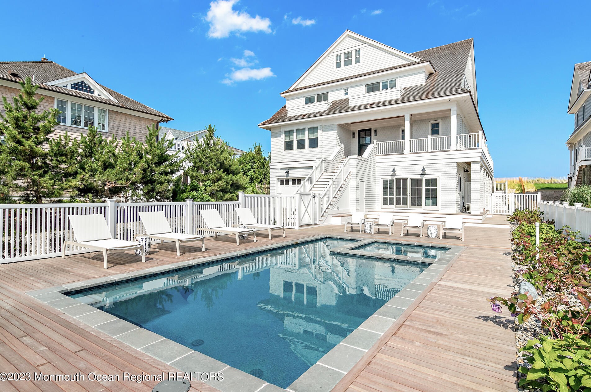 1111 Ocean Ave, Mantoloking, NJ 08738-1611