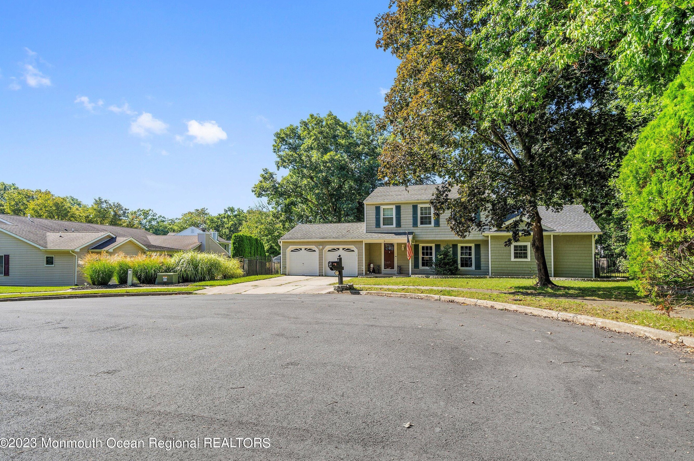 3 Adams Ct, Wall Township, NJ 07731