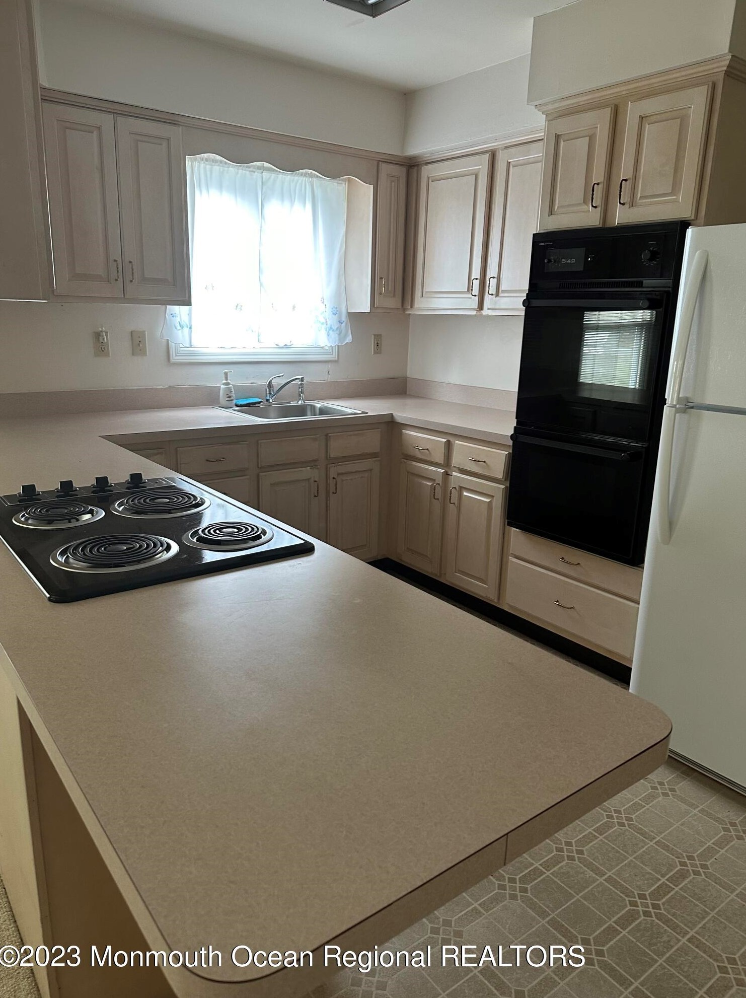 161 Cabrillo Blvd, Toms River, NJ 08757-5704