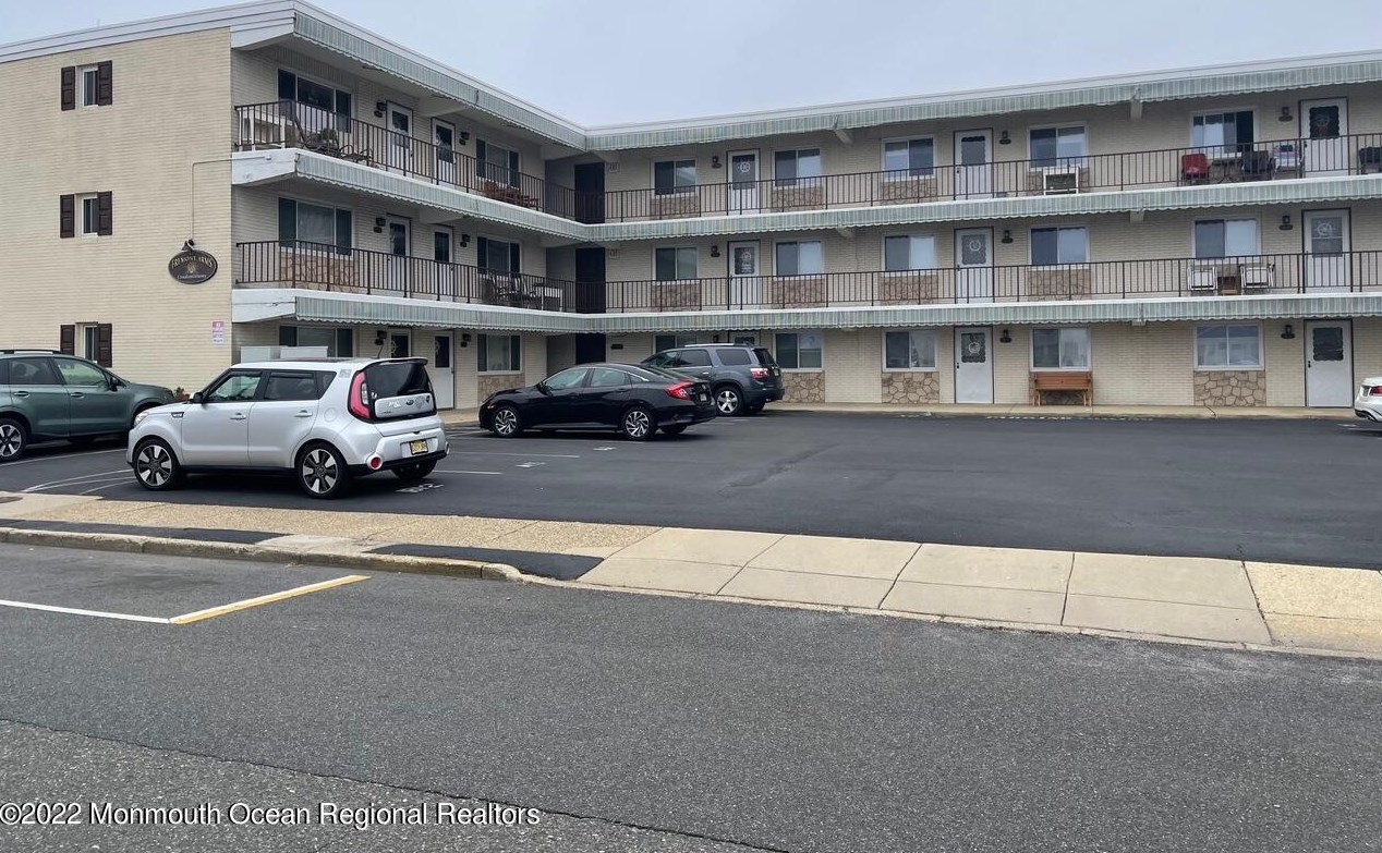 47 Fremont #b 1, Pelican Island, NJ 08751