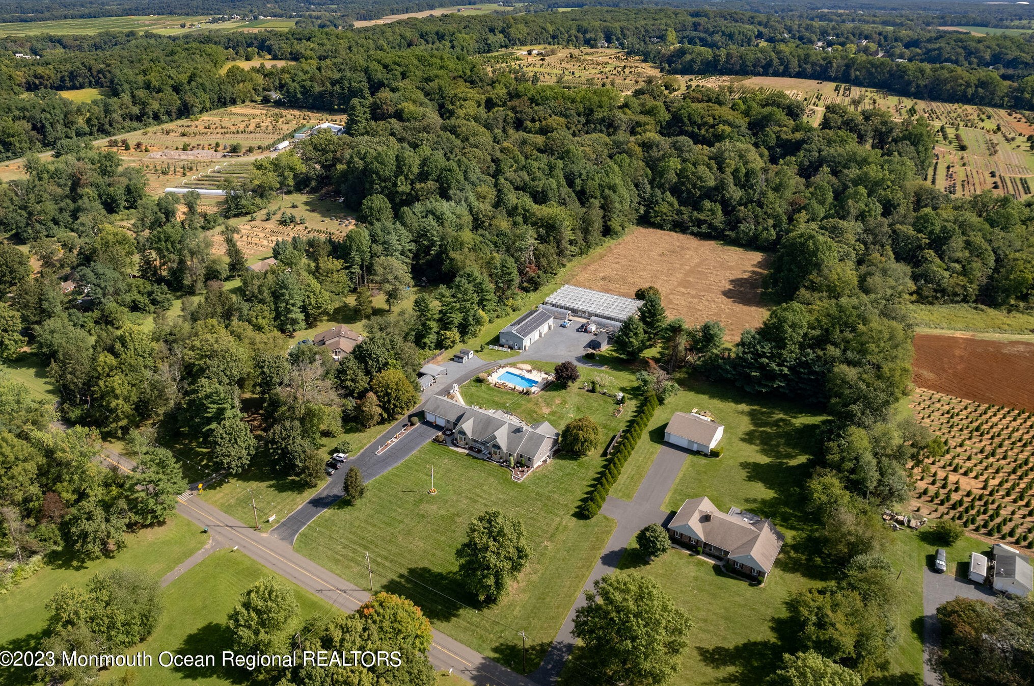 137 Meirs Rd, Upper Freehold Township, NJ 08514