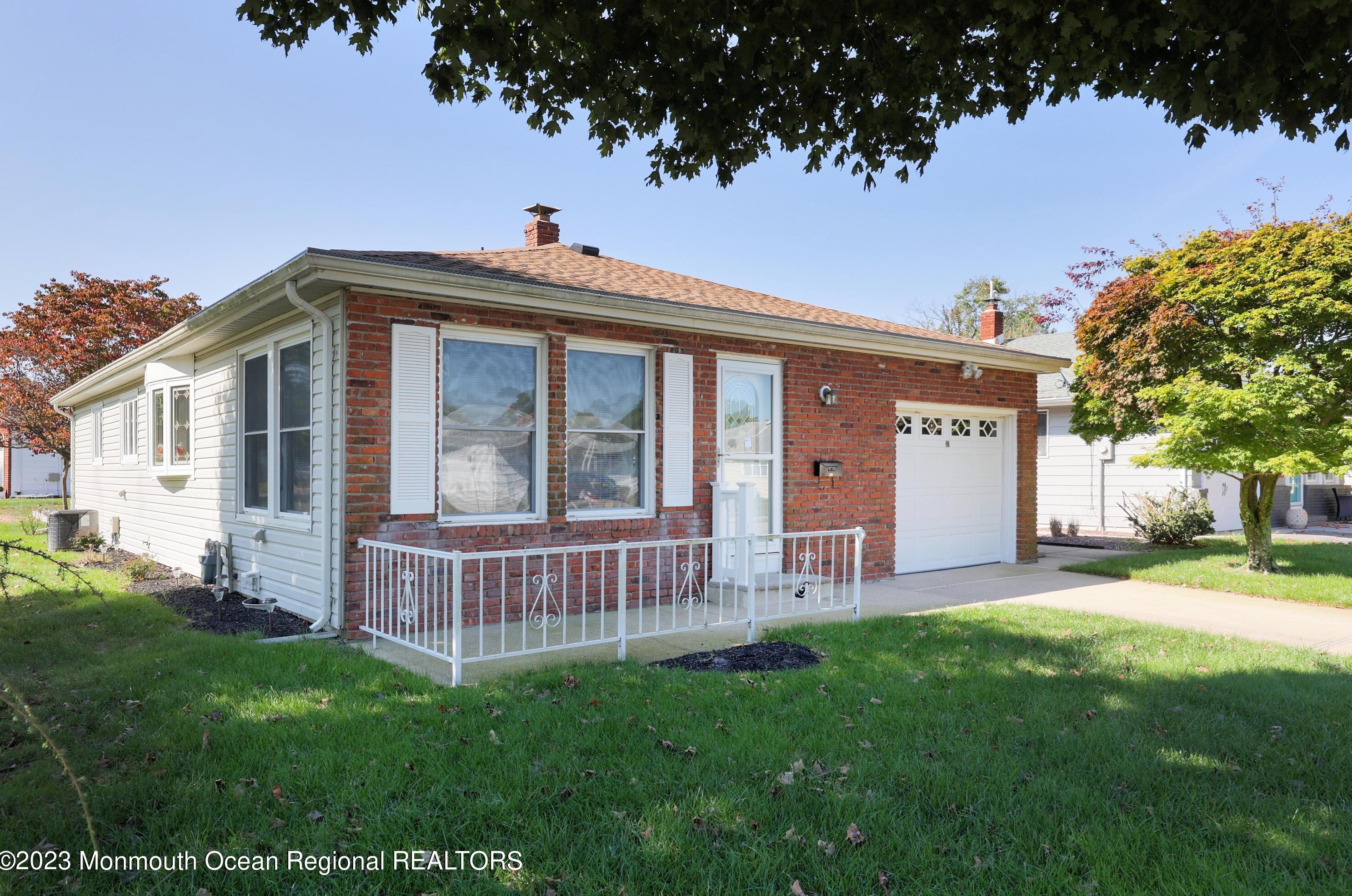 37 Georgetown Dr, Toms River, NJ 08757-4321