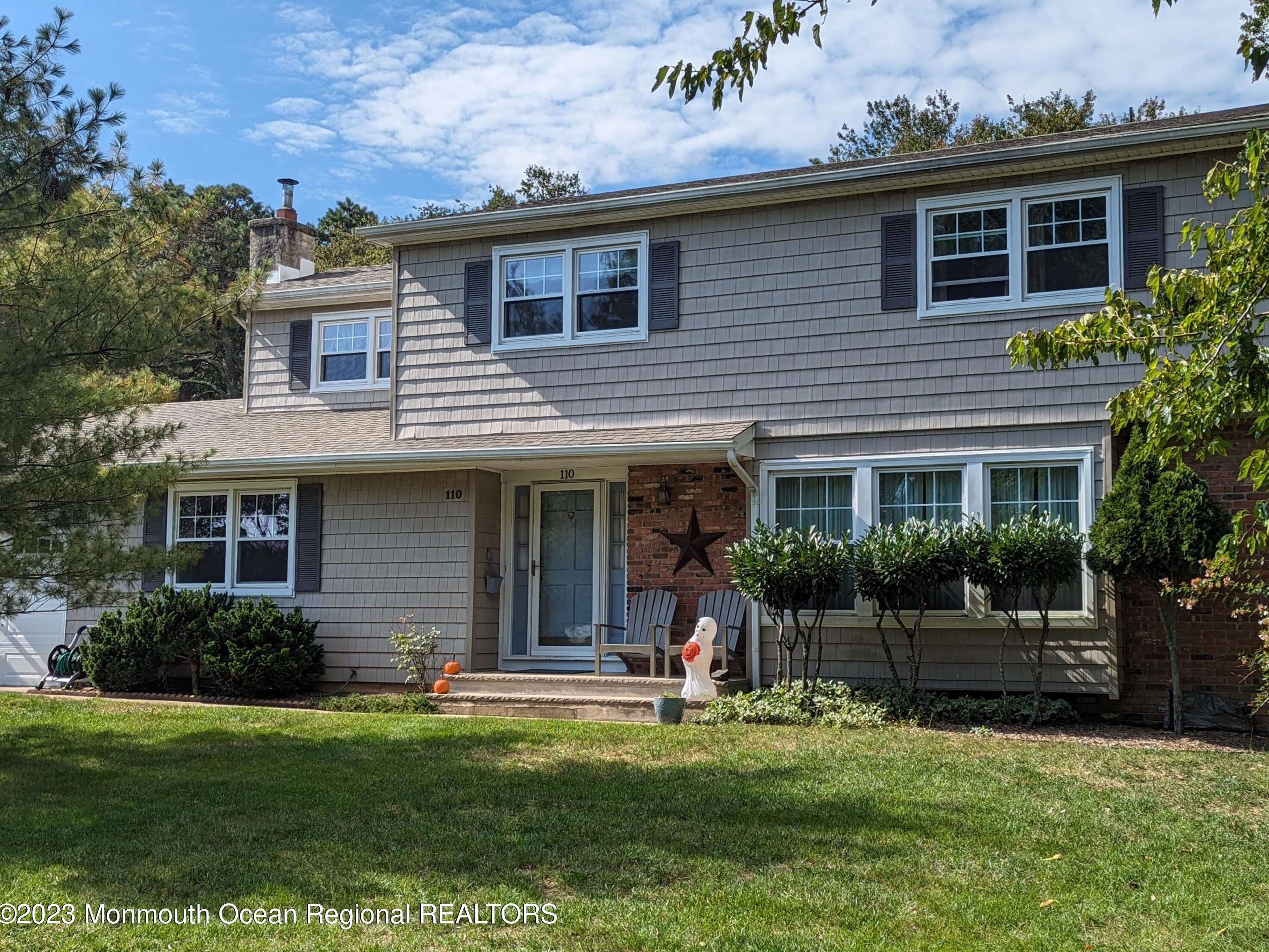 110 Old Bridge Dr, Wall Township, NJ 07731-2329
