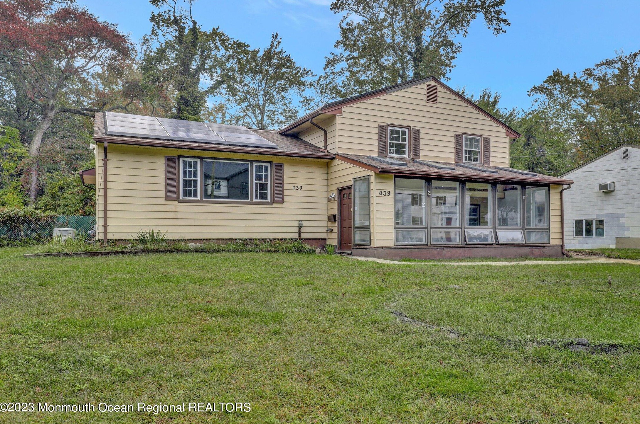 439 Brookside Ave, Oakhurst, NJ 07755