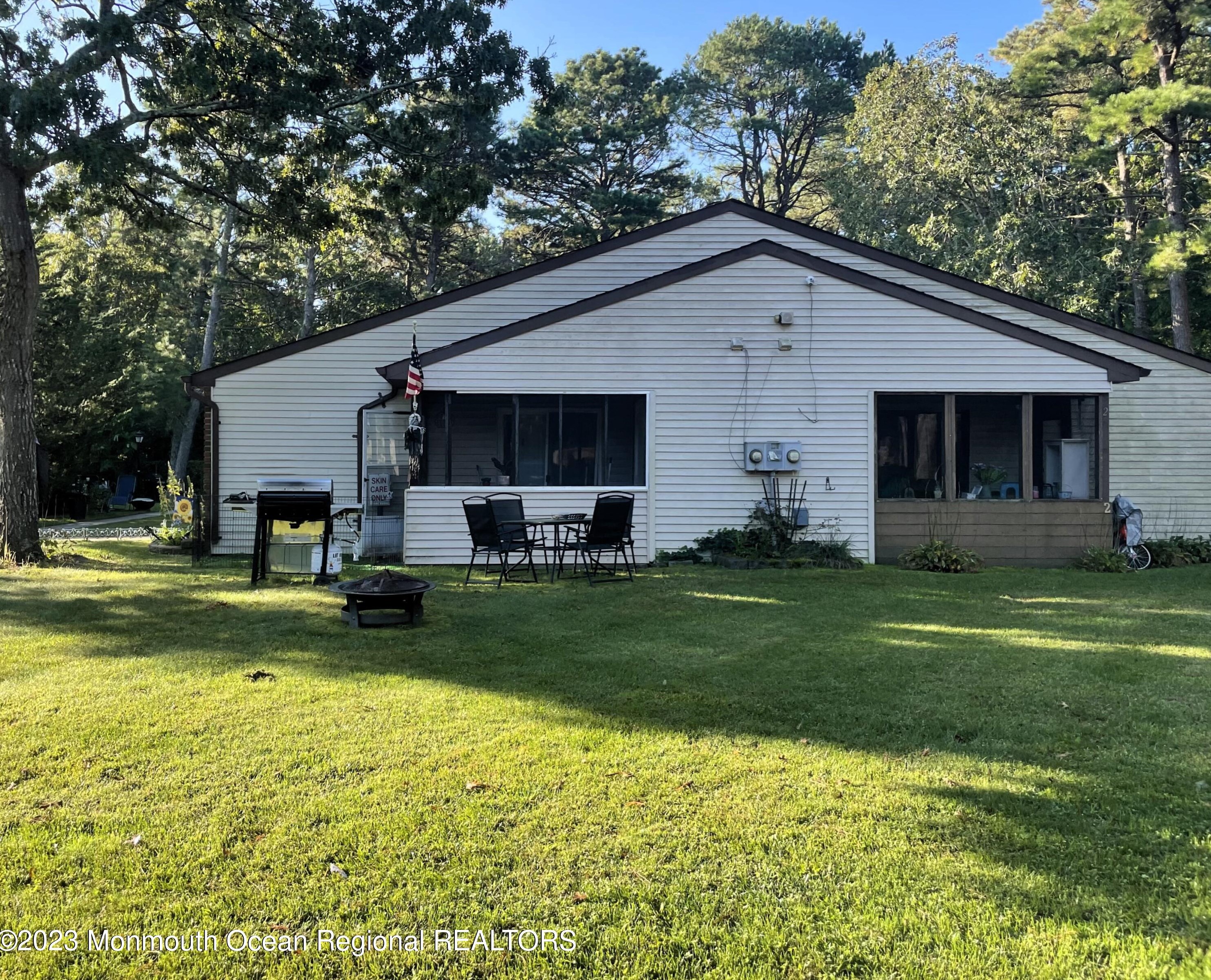 4 Driftwood Dr #221, Tuckerton, NJ 08087