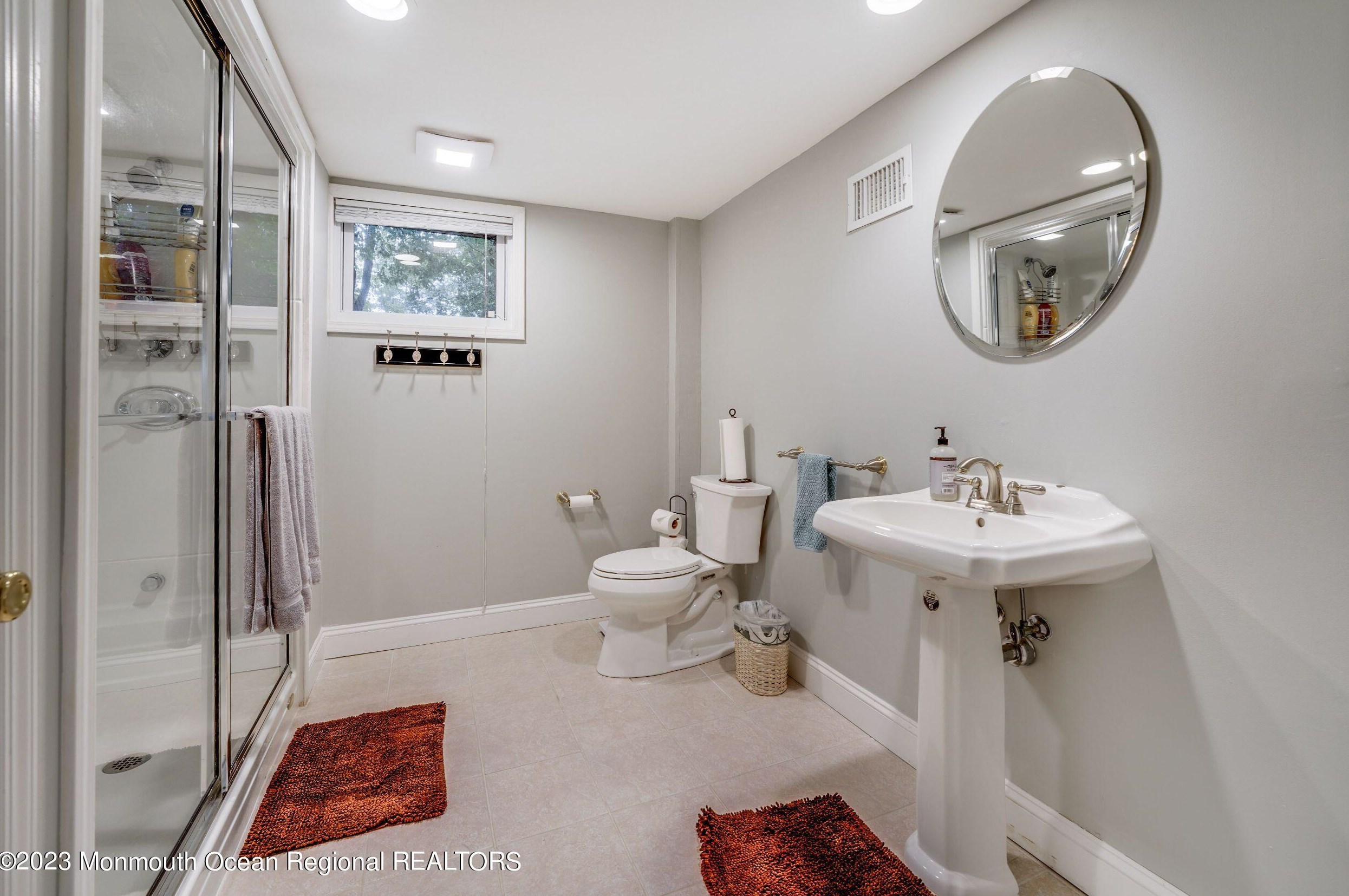 10 Beaver Dam Rd, Vanderburg NJ  07722-1302 exterior