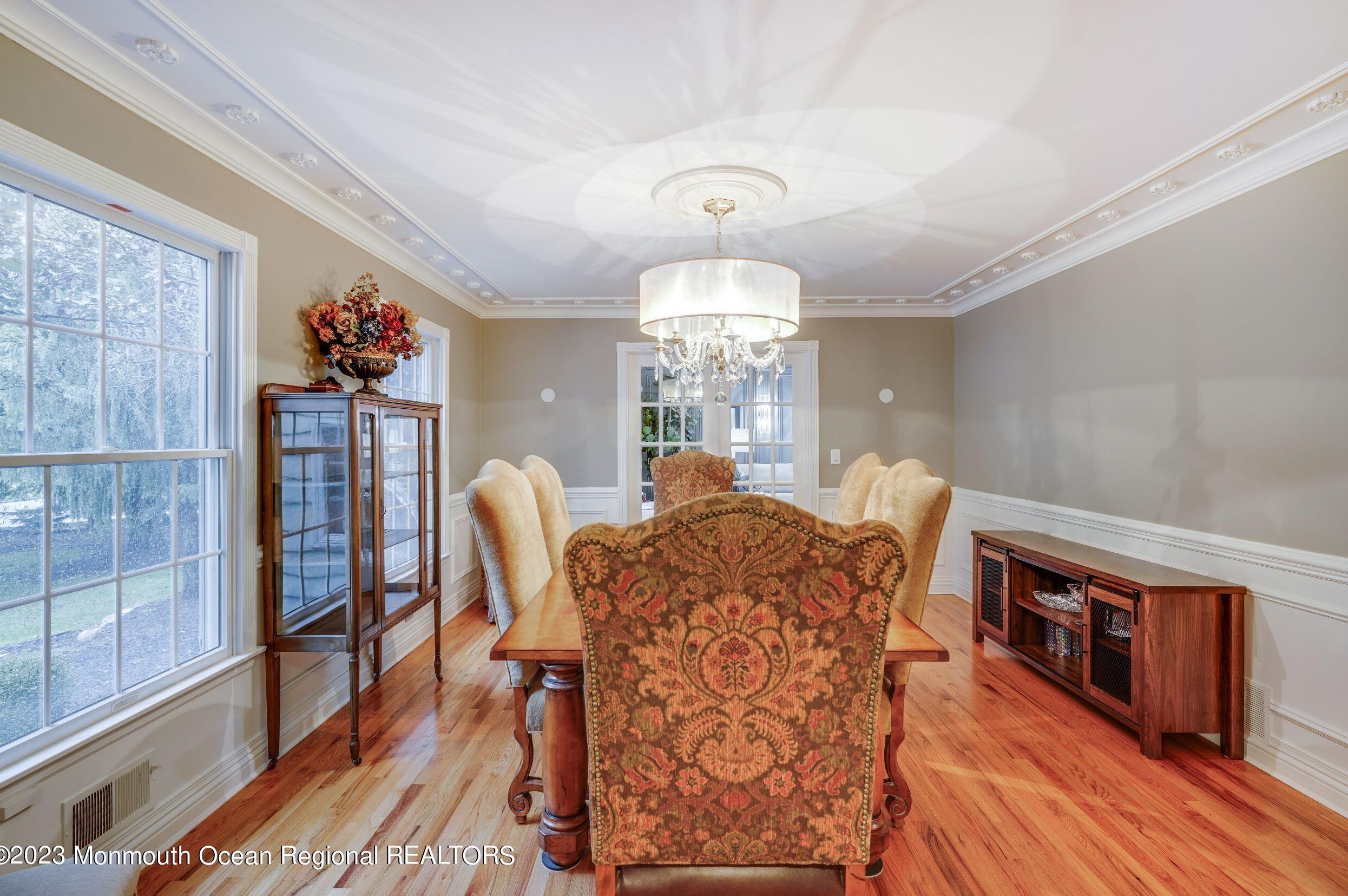 10 Beaver Dam Rd, Vanderburg NJ  07722-1302 exterior