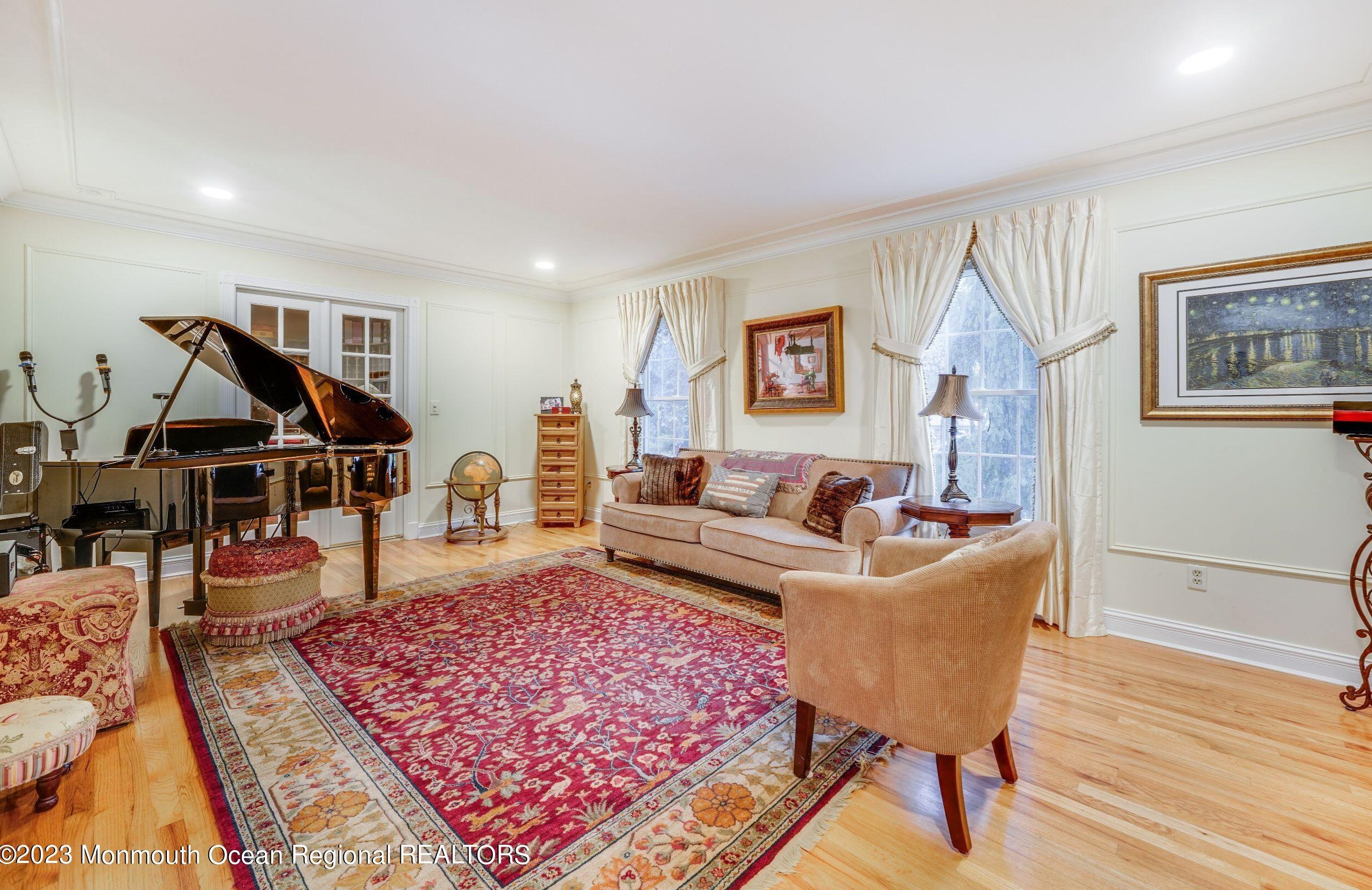 10 Beaver Dam Rd, Vanderburg NJ  07722-1302 exterior