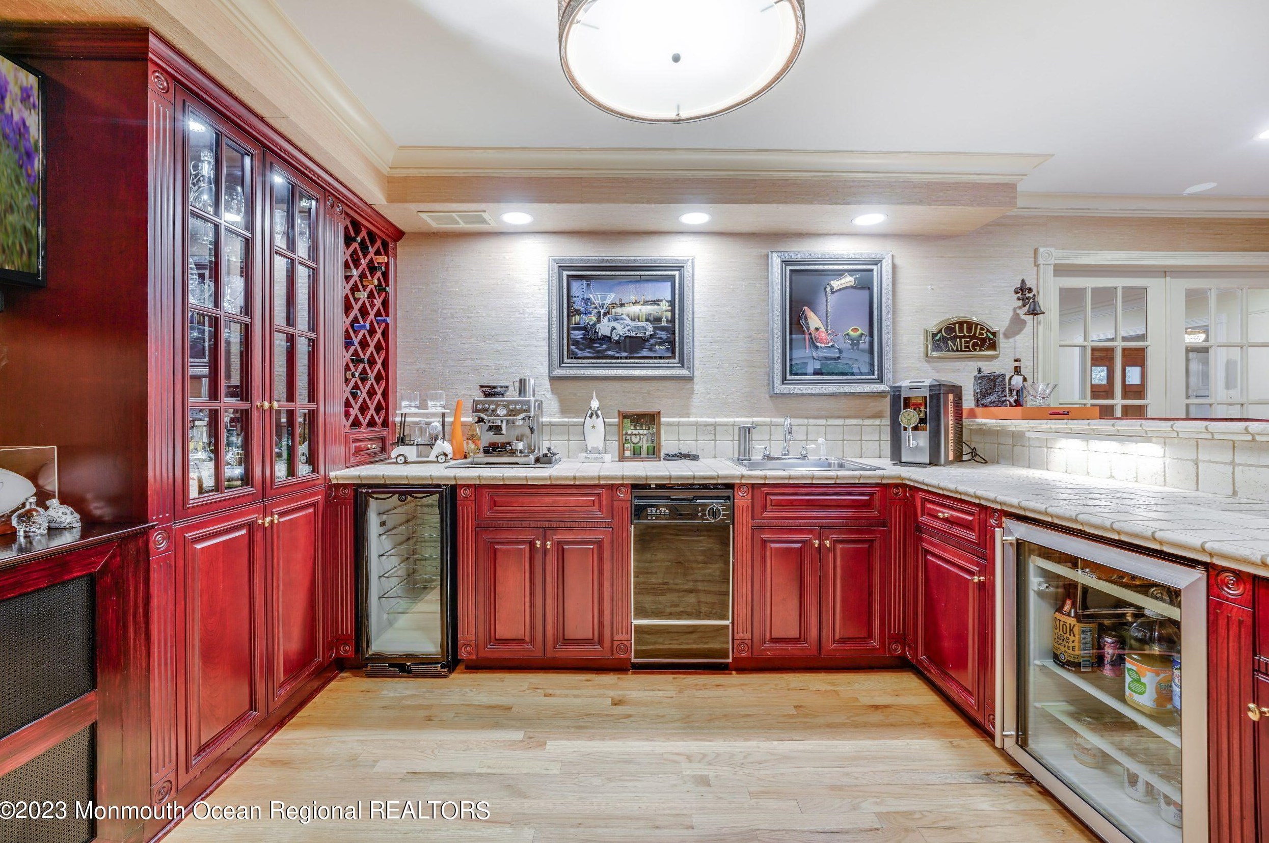 10 Beaver Dam Rd, Vanderburg NJ  07722-1302 exterior