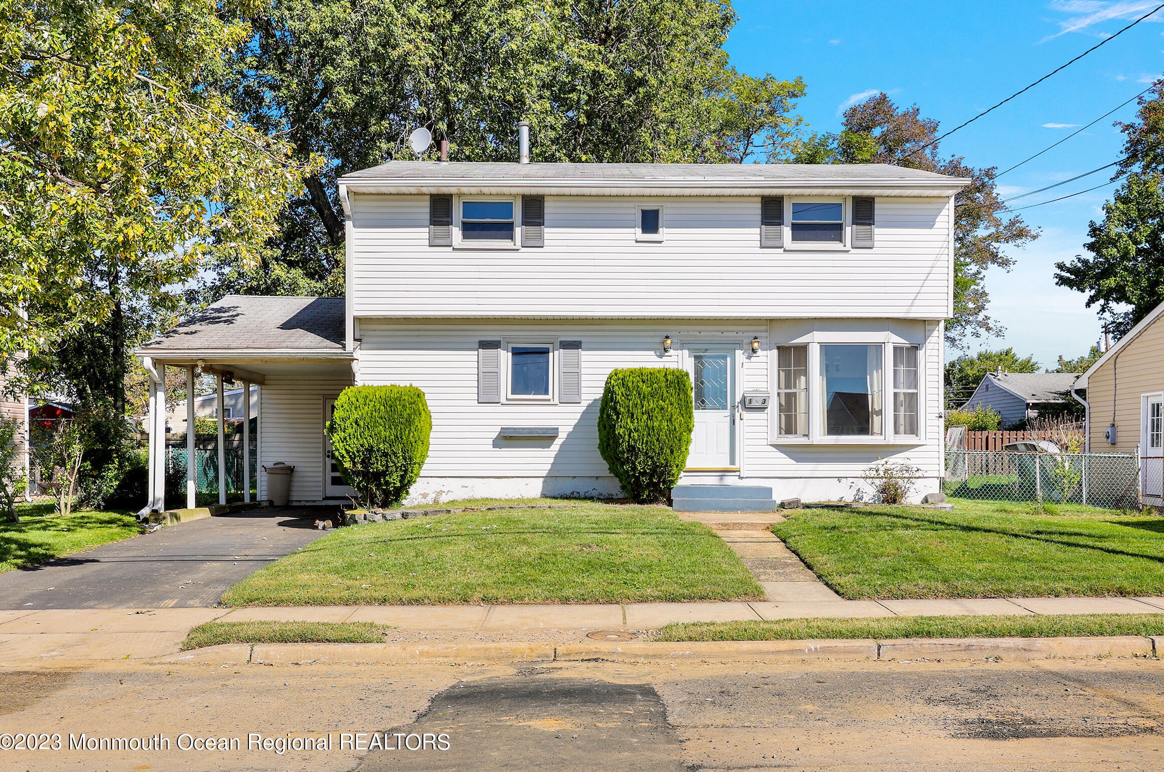 13 Scholer Dr, Keyport, NJ 07735-3018