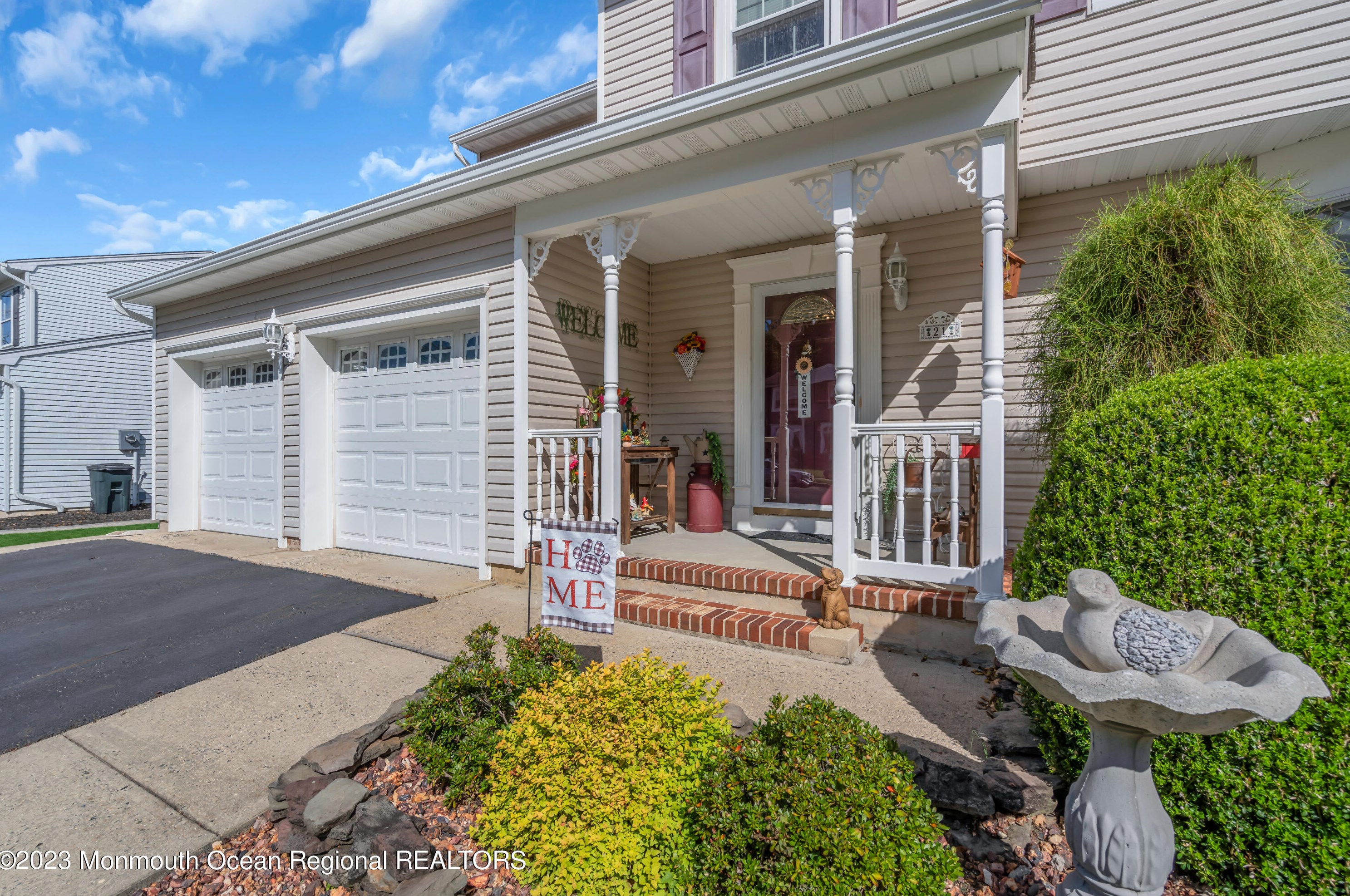 21 Cherry Tree Cir, Wall Township, NJ 07731-1546
