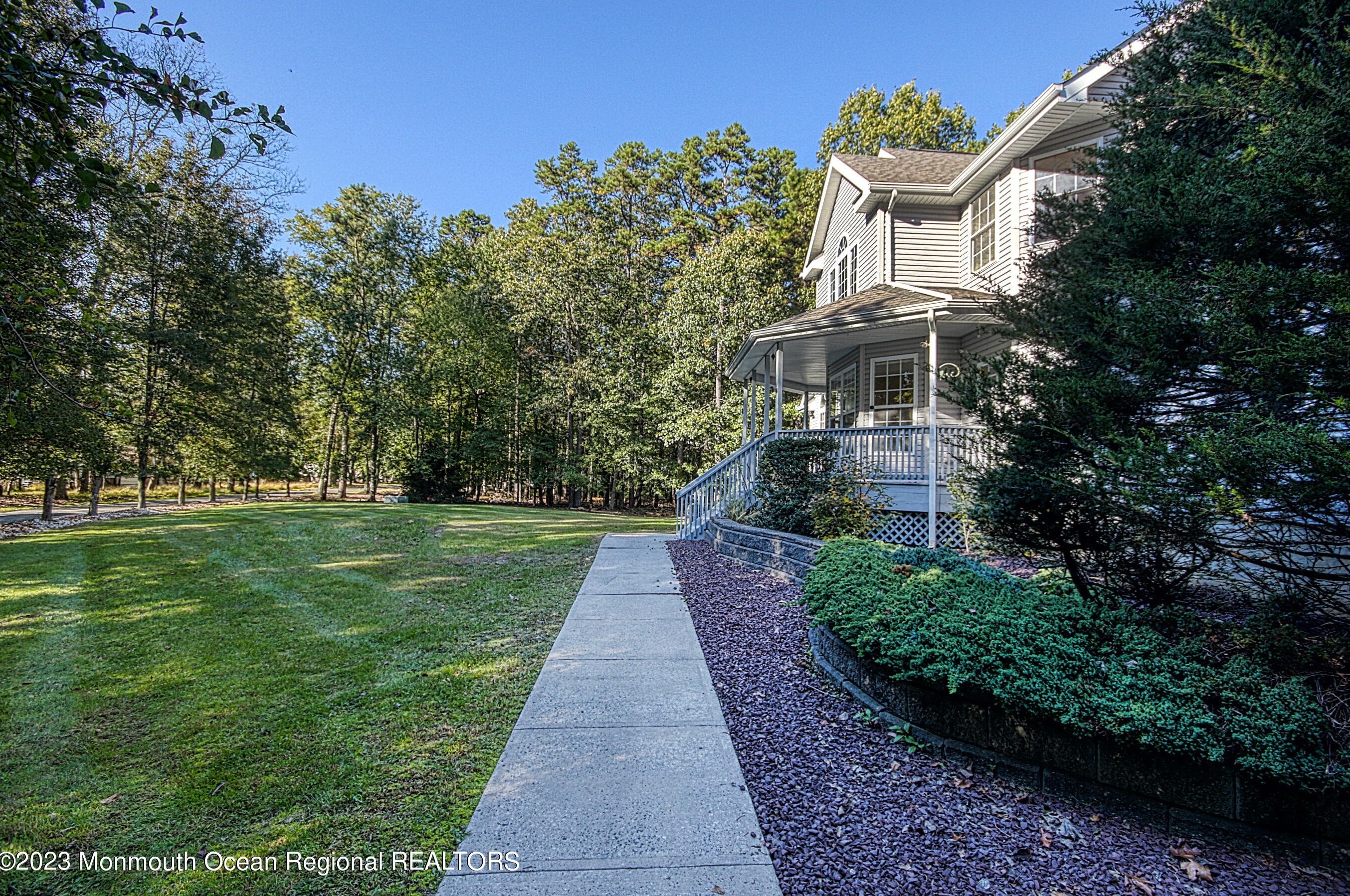 197 E Pleasant Grove Rd, Jackson Twp, NJ 08527