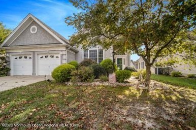 11 Long Bay Rd, Jackson Twp, NJ 08527