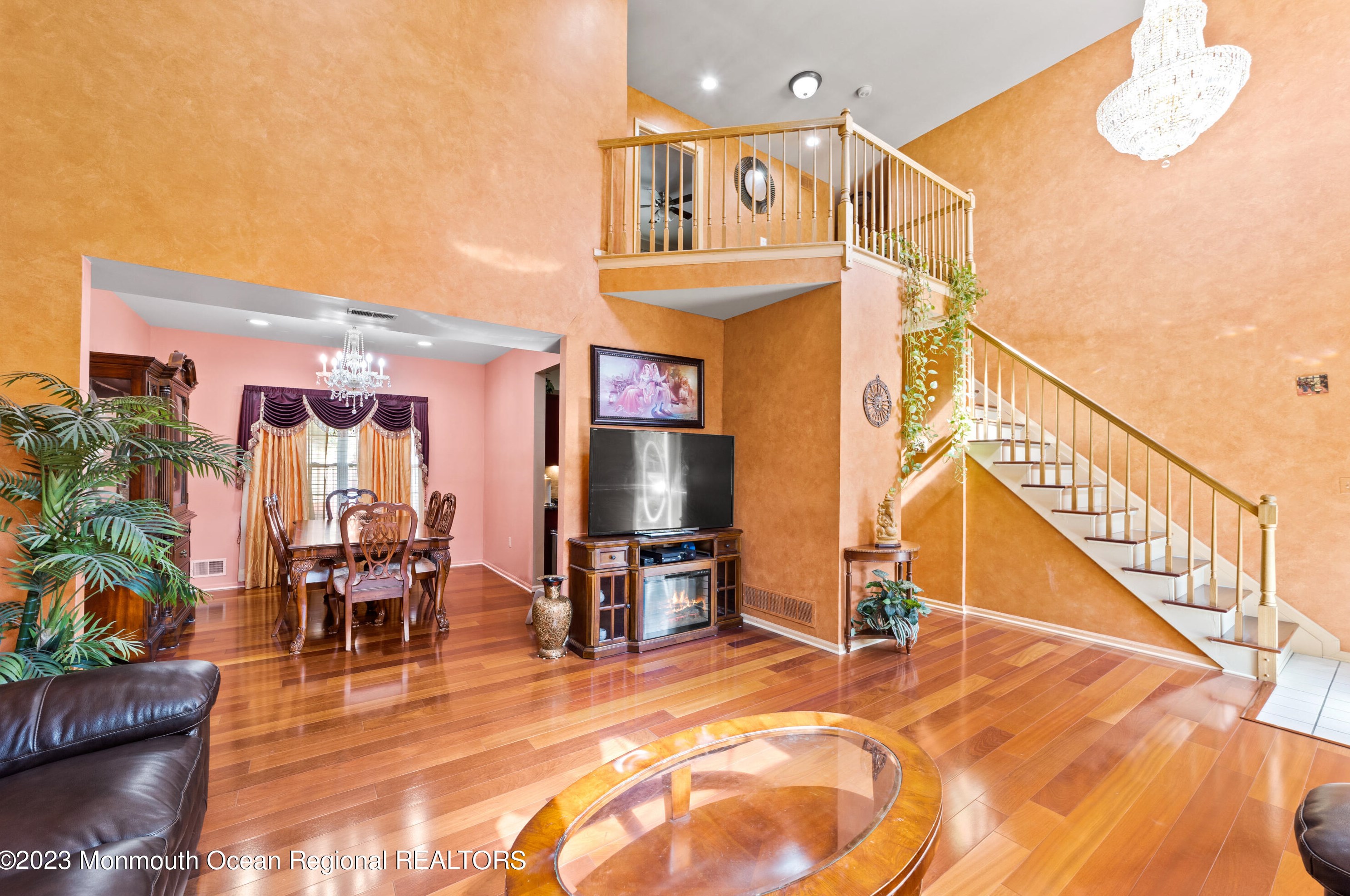 179 Navajo Dr, Matawan, NJ 07747