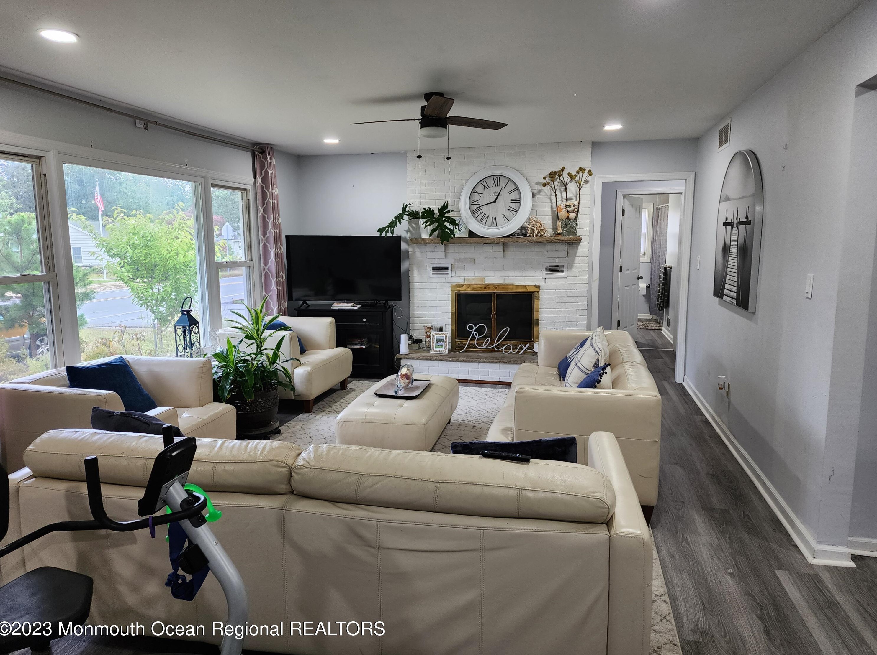 415 Prospect Ave, Pine Beach, NJ 08741