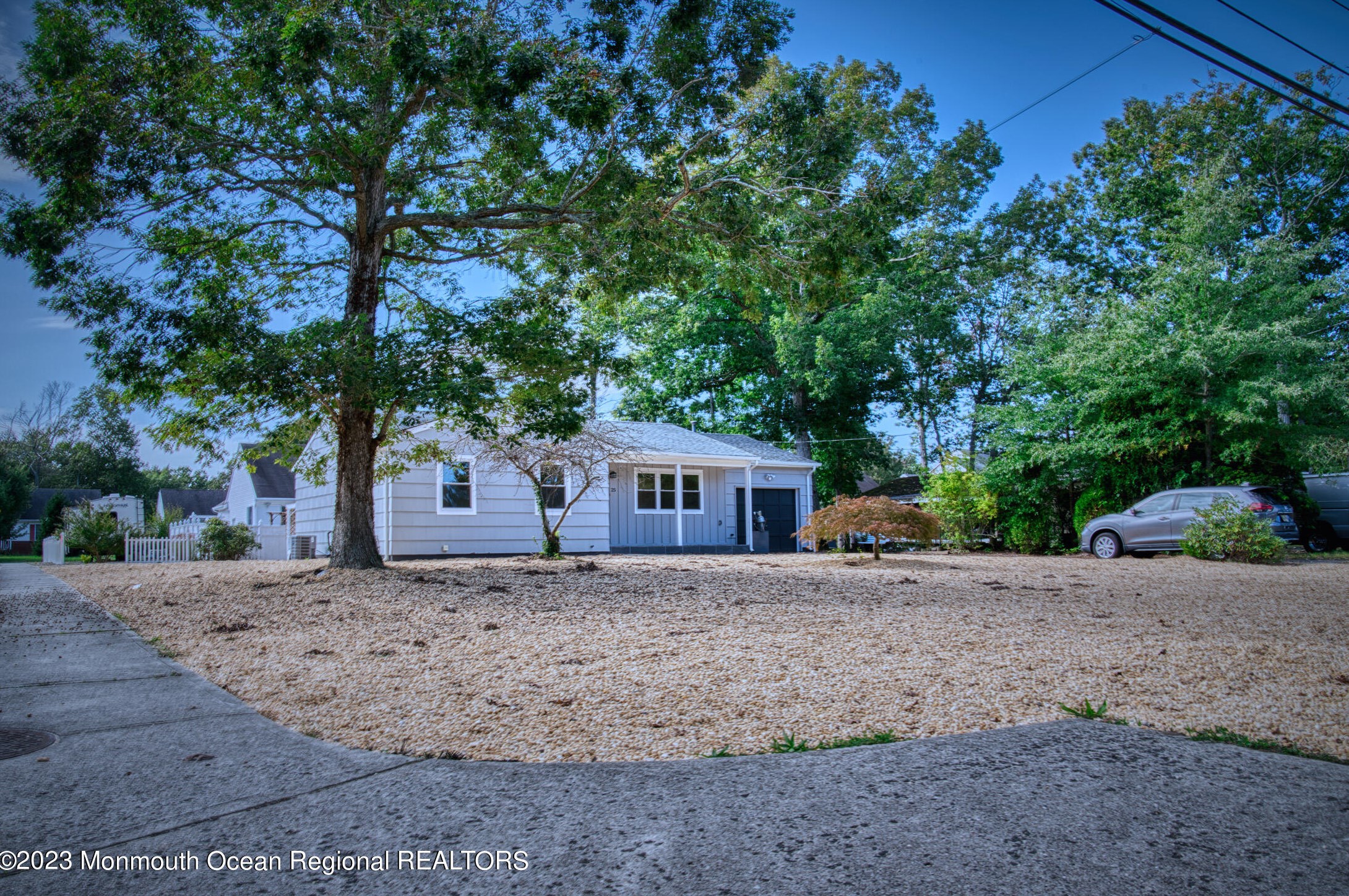 25 Nautilus Blvd, Lacey, NJ 08731