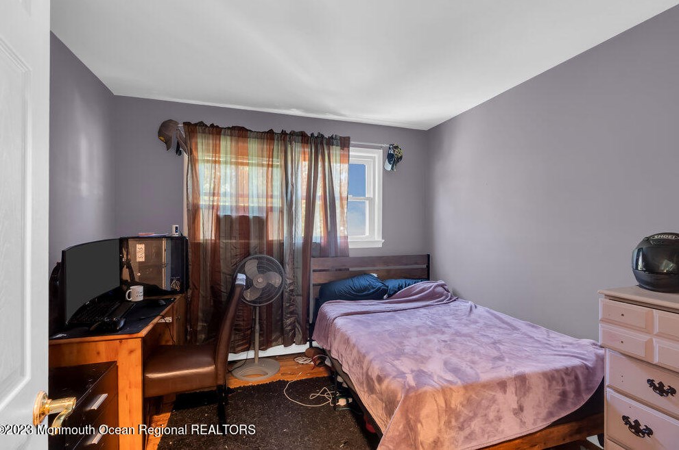 653 Anchor Ave, Beachwood NJ  08722-3603 exterior