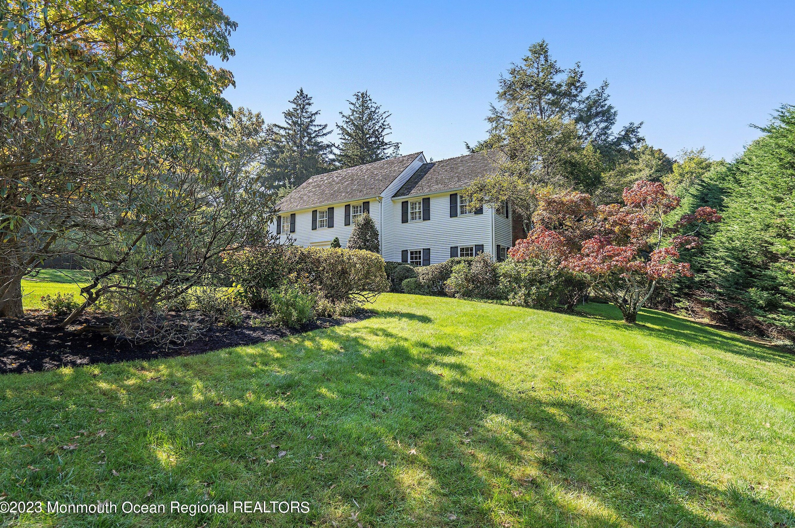 4 Bellevue Ave, Locust, NJ 07760