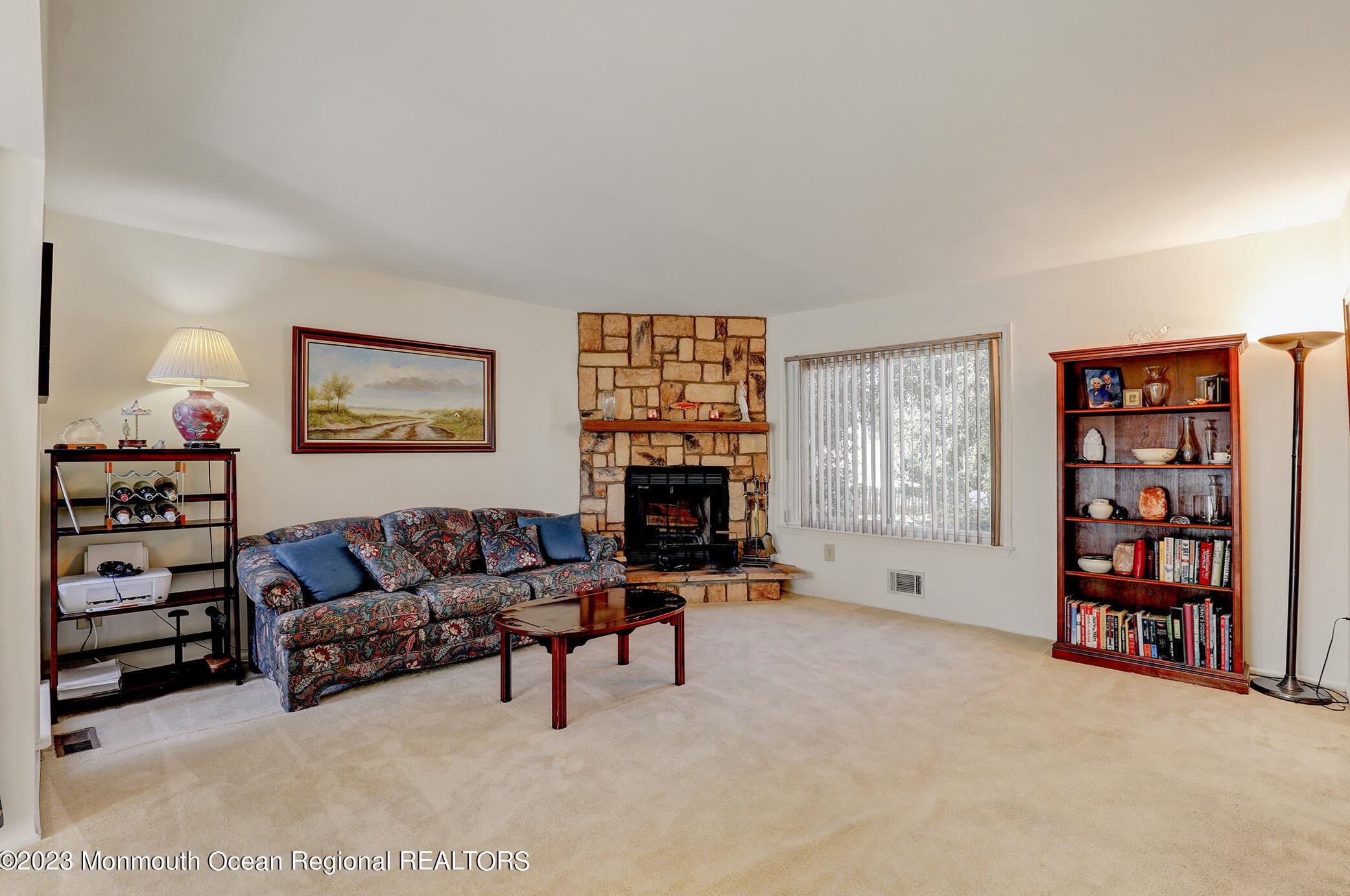 81 Diamond Ln, Old Bridge, NJ 08857