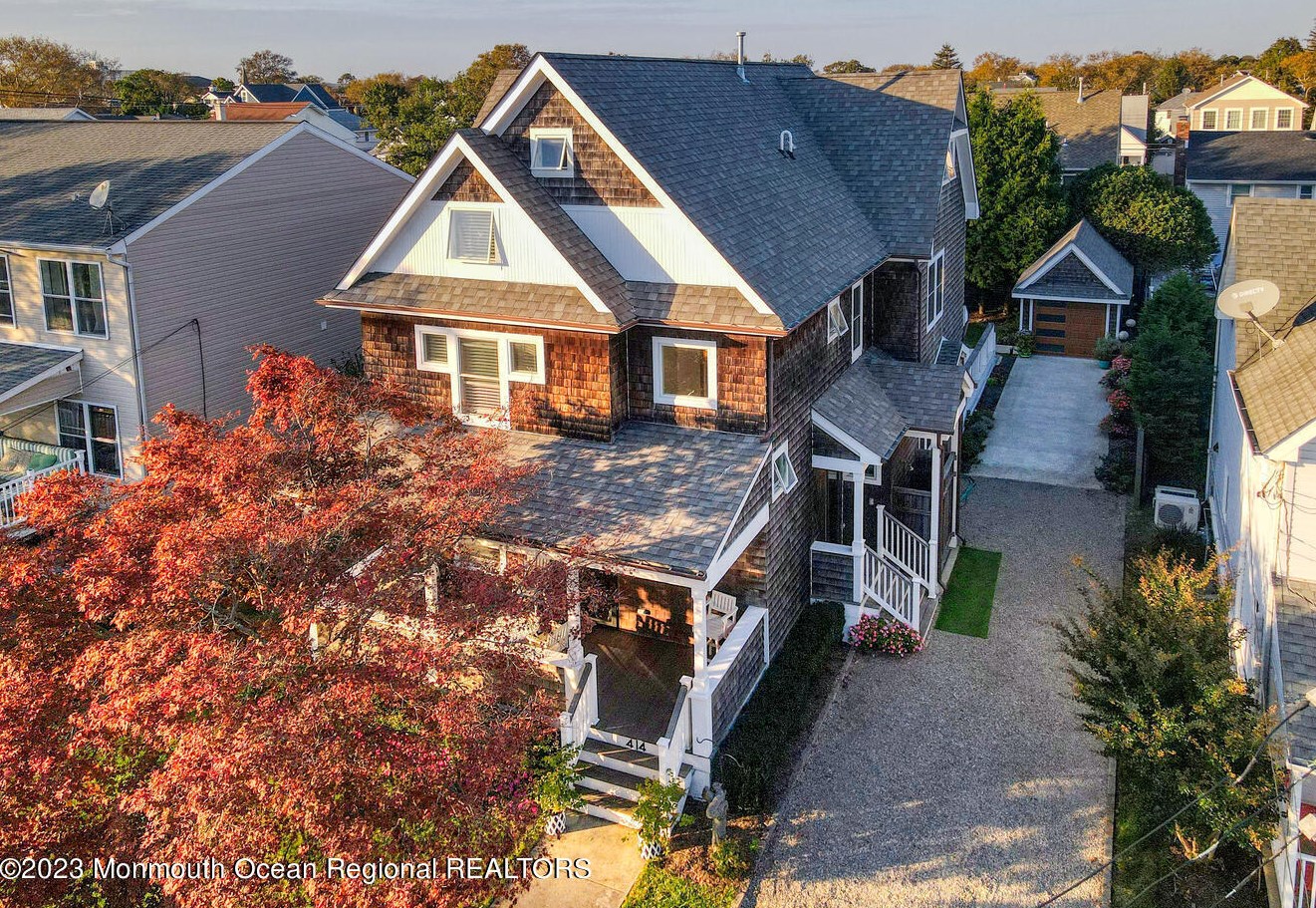 414 16th Ave, Belmar, NJ 07719
