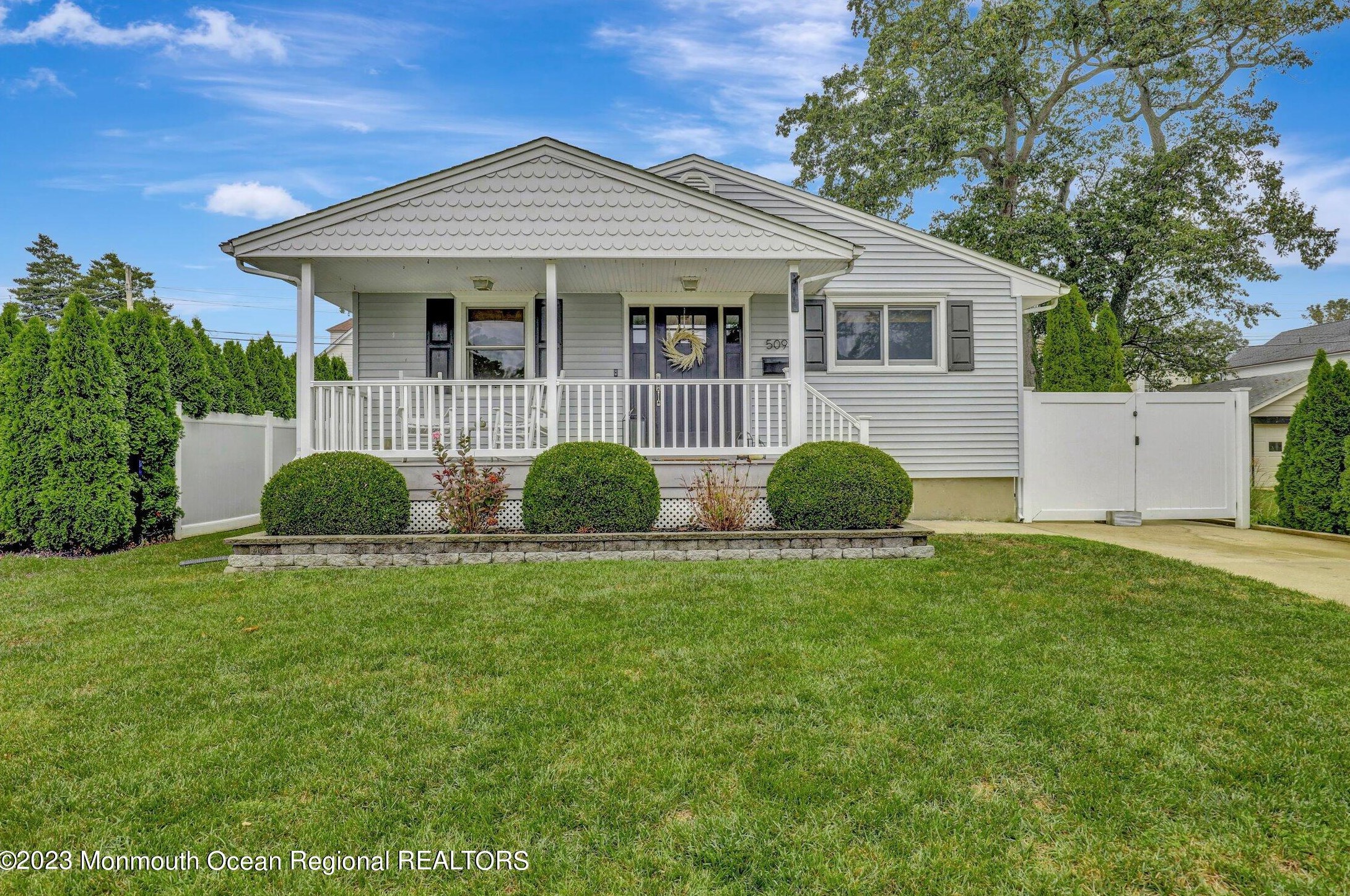 509 Laurel Ave, Tinton Falls, NJ 07711