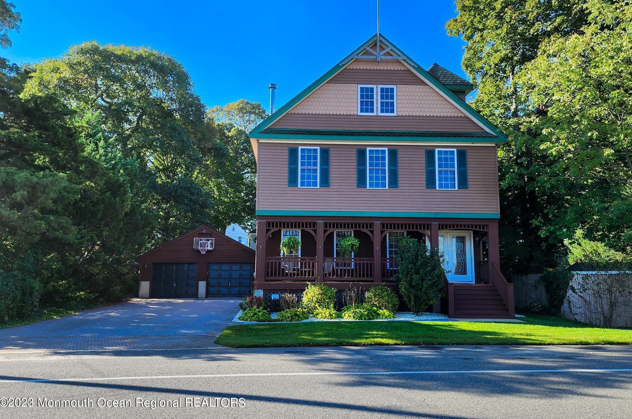 114 Summit Ave, Island Heights, NJ 08732