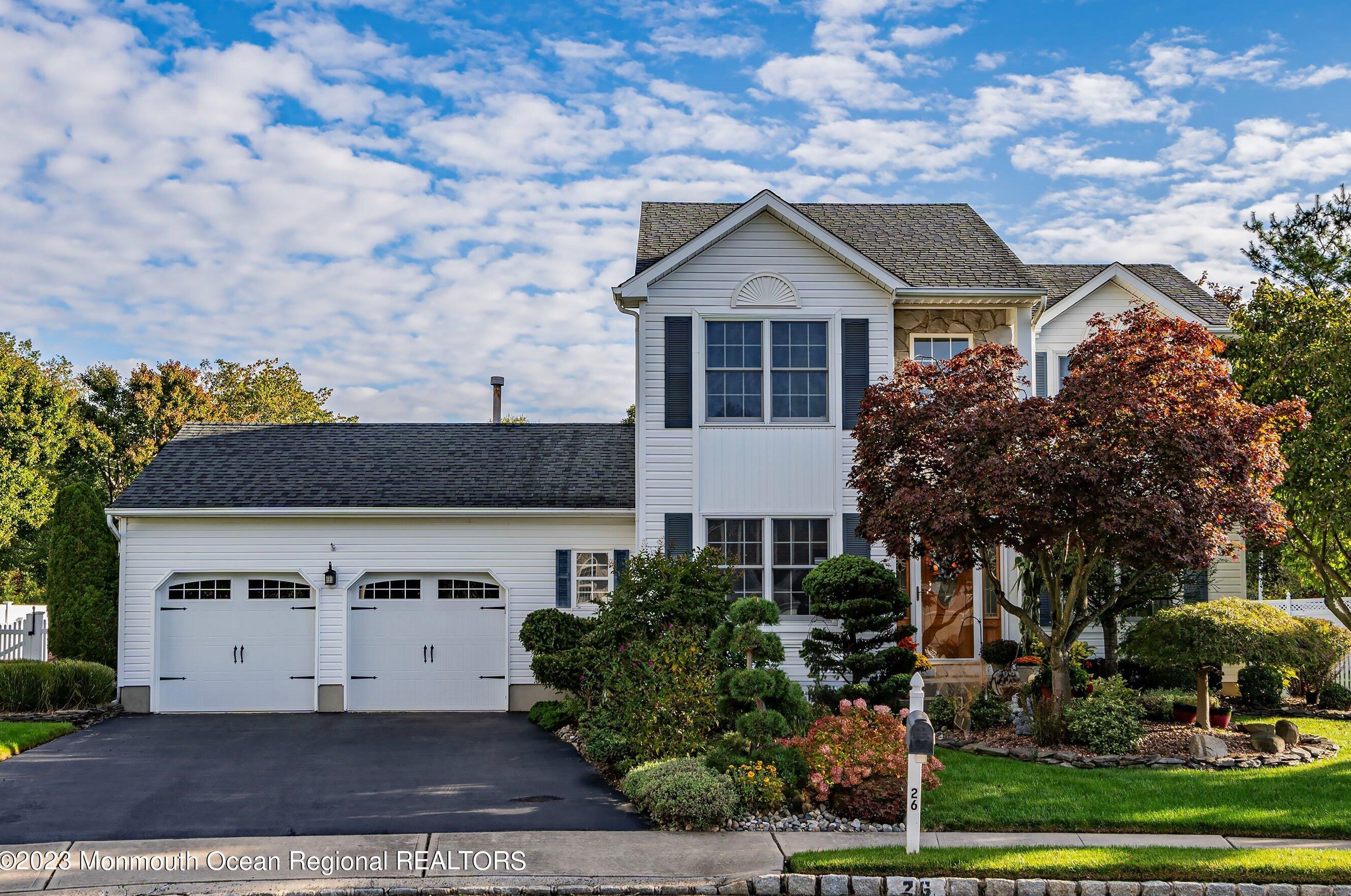 26 Crossbrooke Ct, Wall Township, NJ 07731-1141