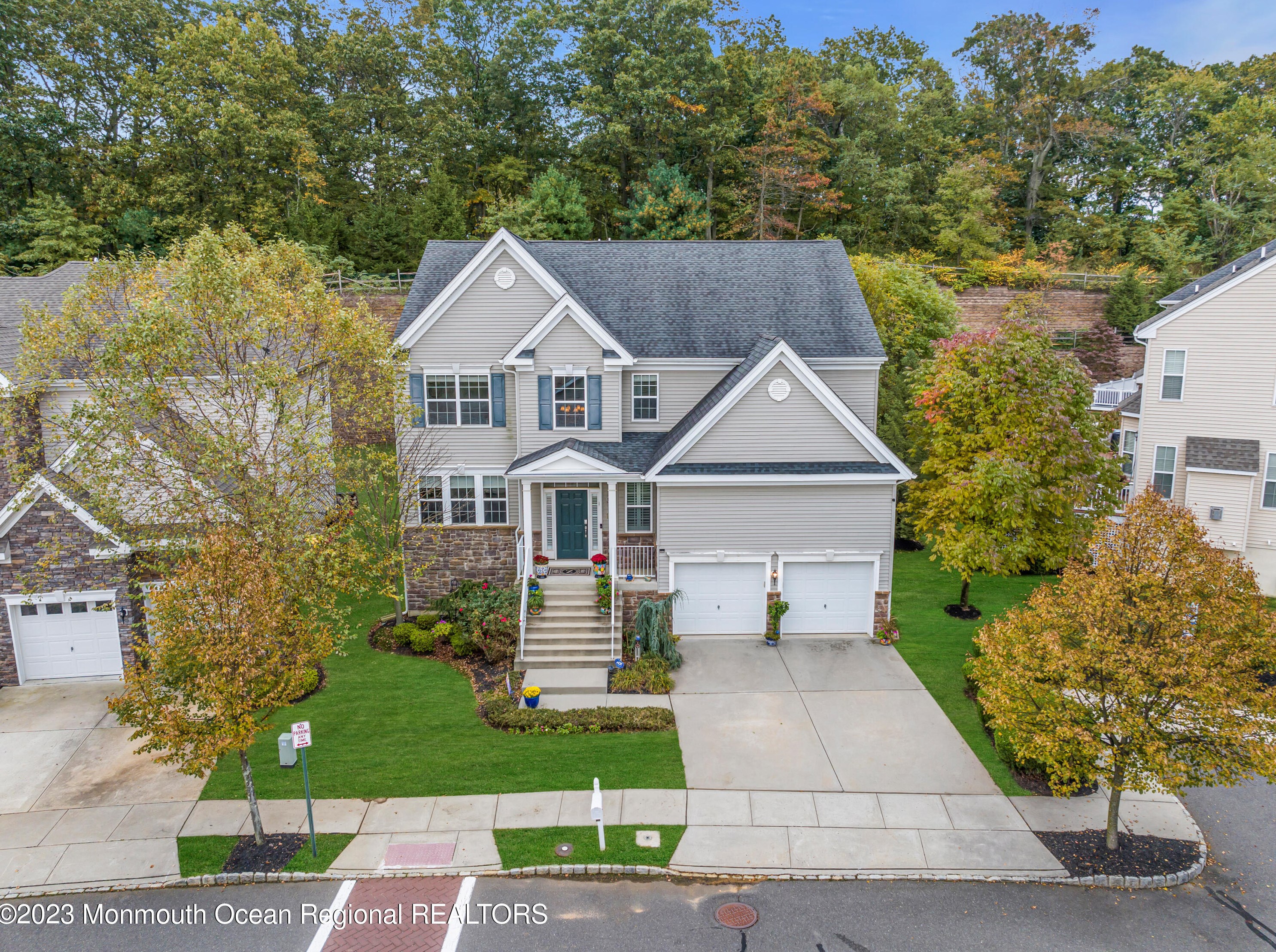 11 Birch St, Atlantic Highlands, NJ 07716