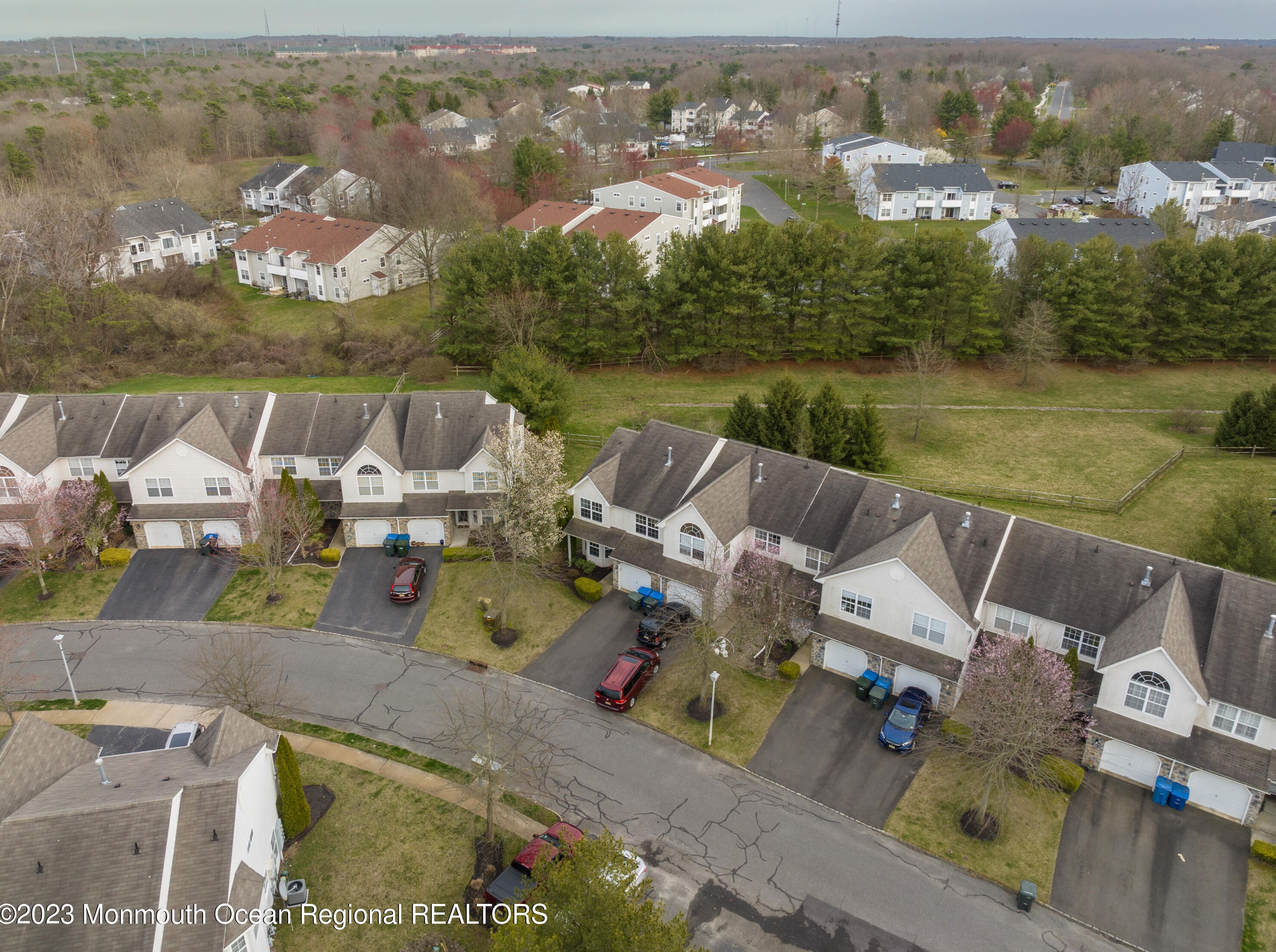 86 San Anita Dr, Wall Township NJ  07753-7568 exterior