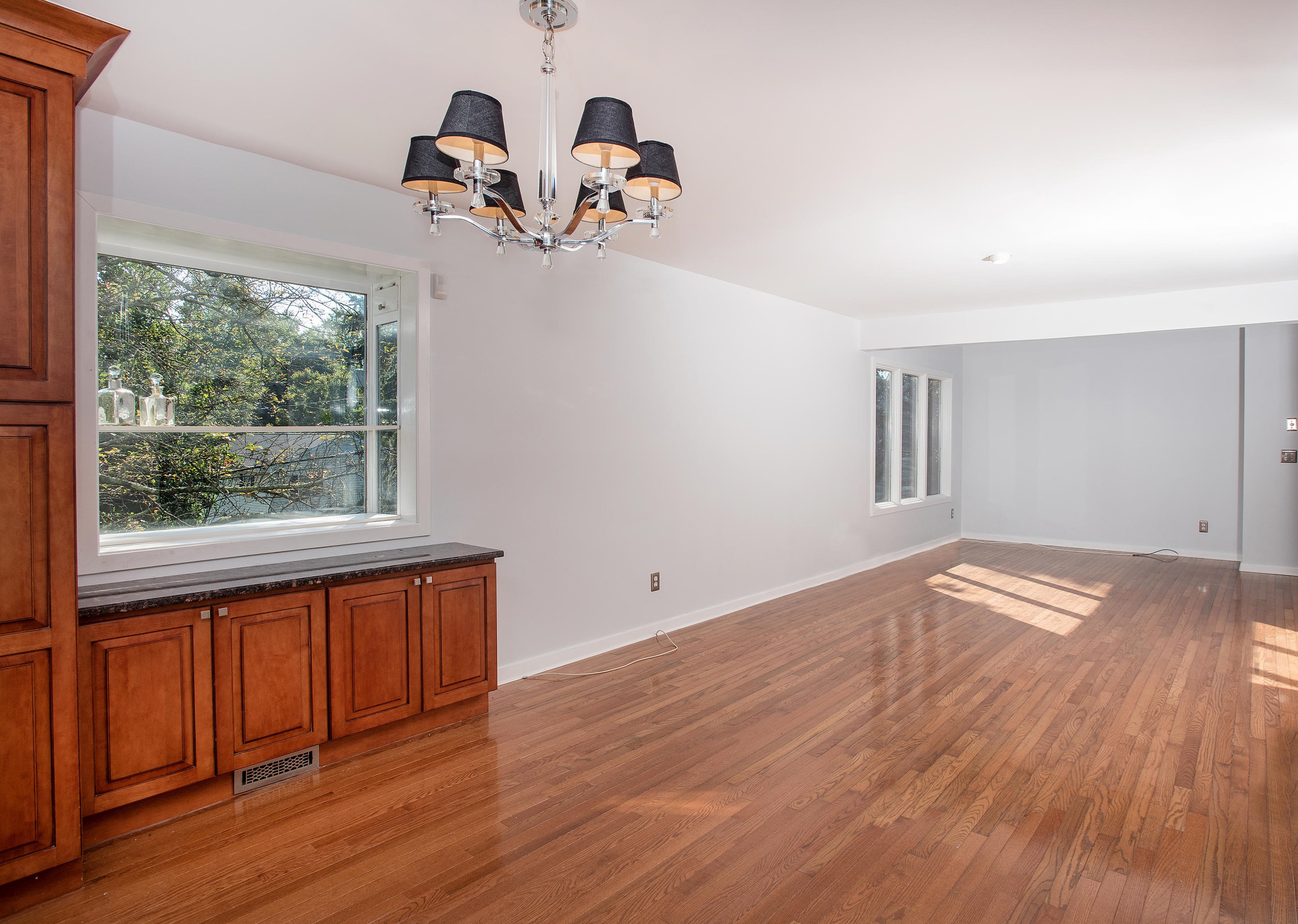 166 Forest St, New Canaan, CT 06840