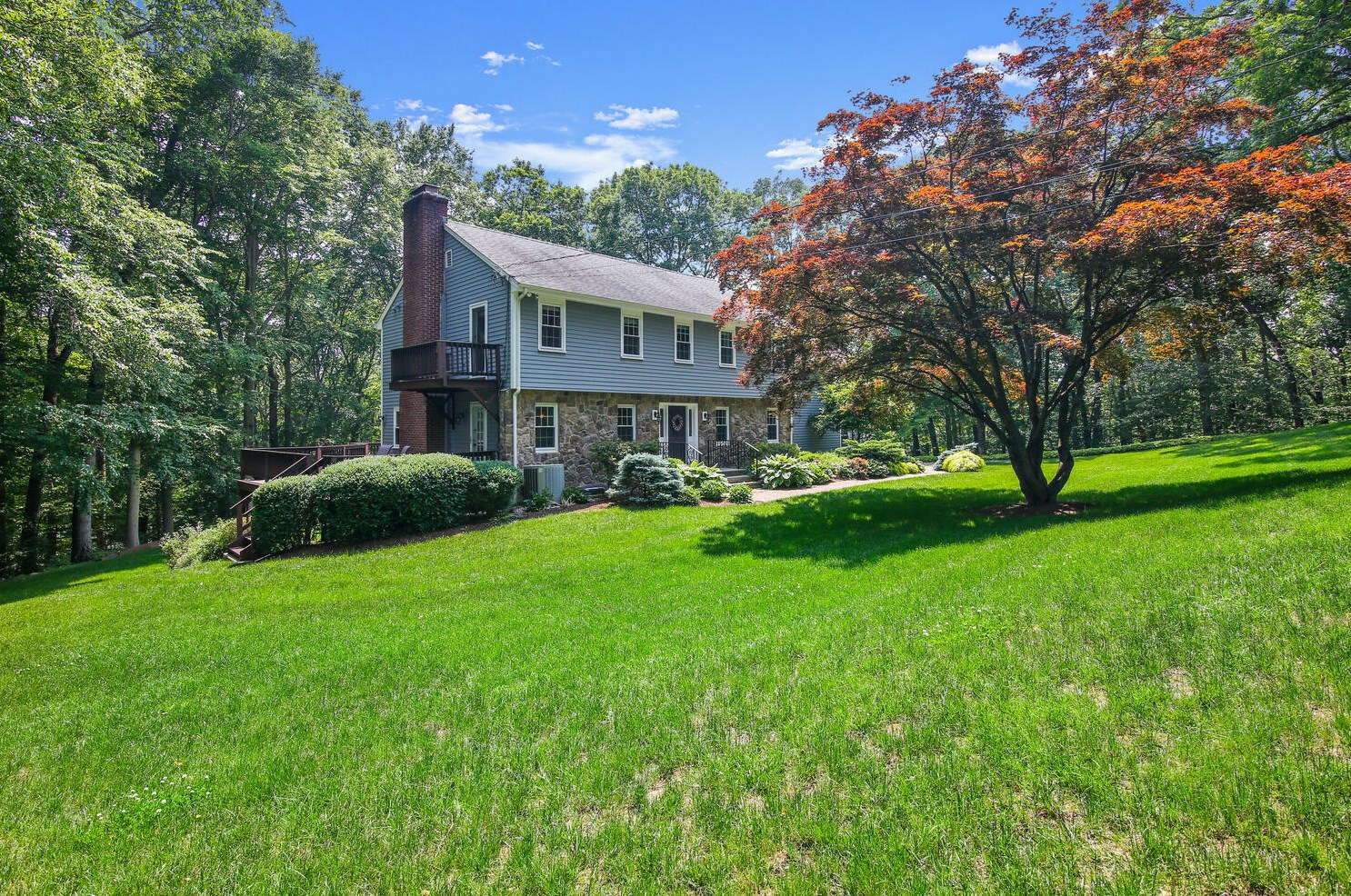 180 Fox Run Rd, New Canaan, CT 06840