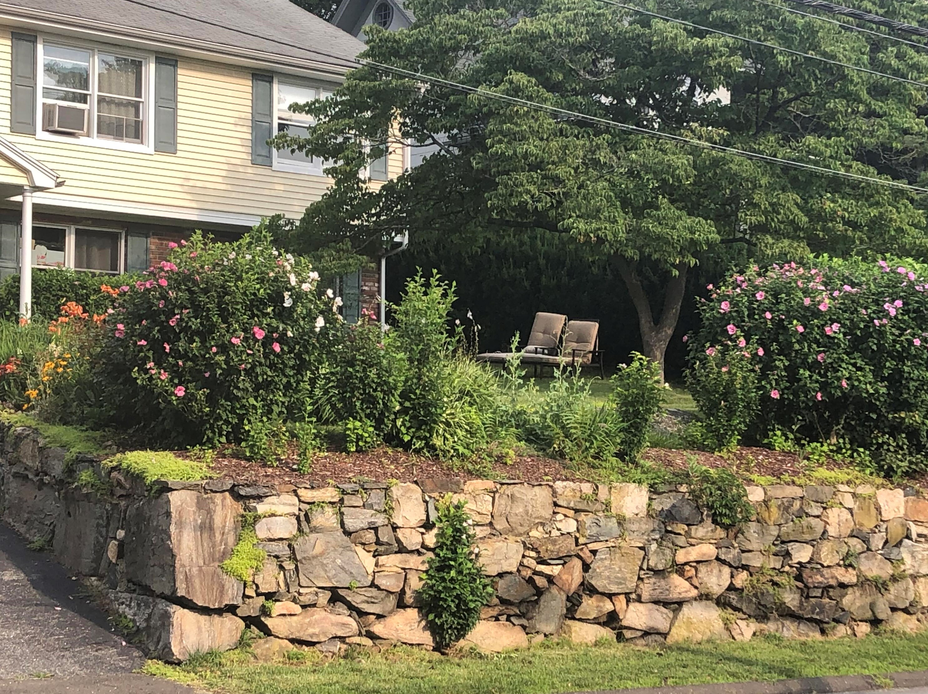 72 Locust Ave, New Canaan, CT 06840