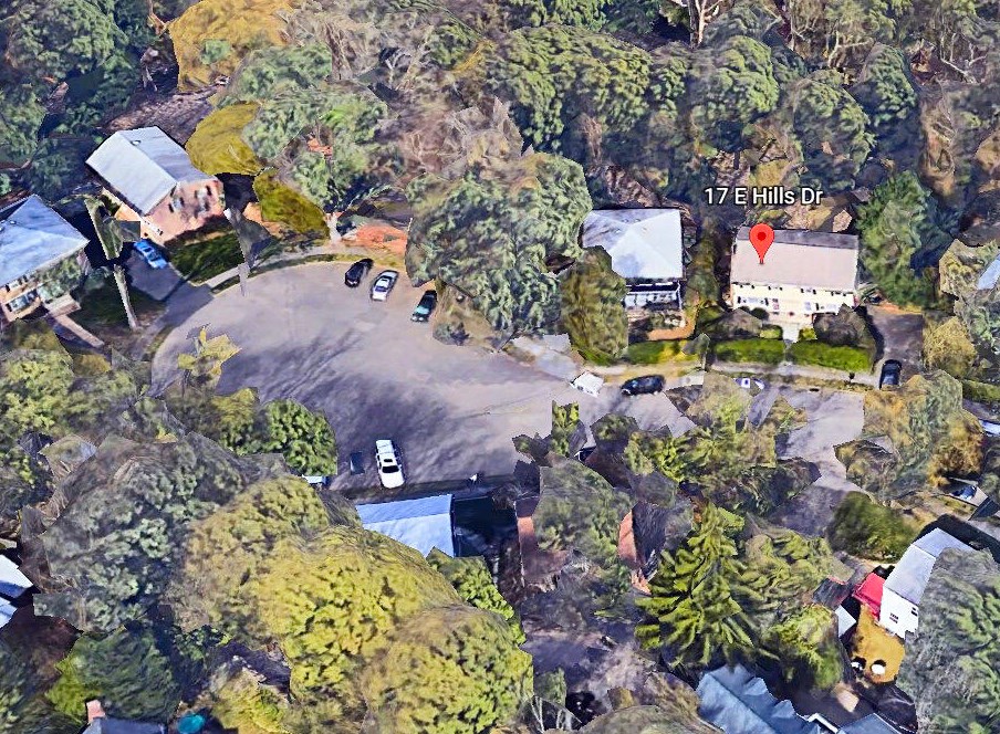 17 E Hills Dr, New Canaan, CT 06840