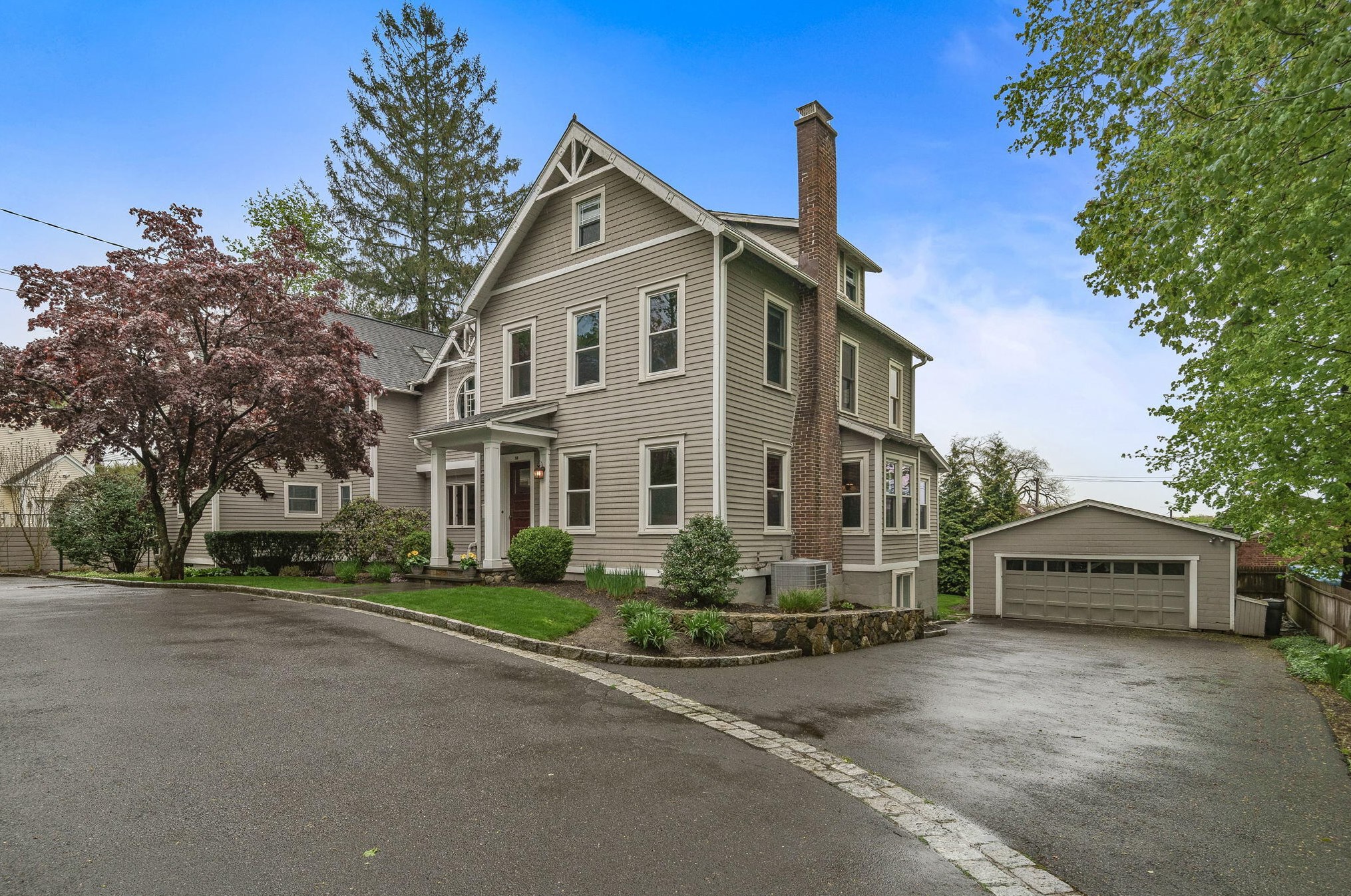 32 Seminary St, New Canaan, CT 06840