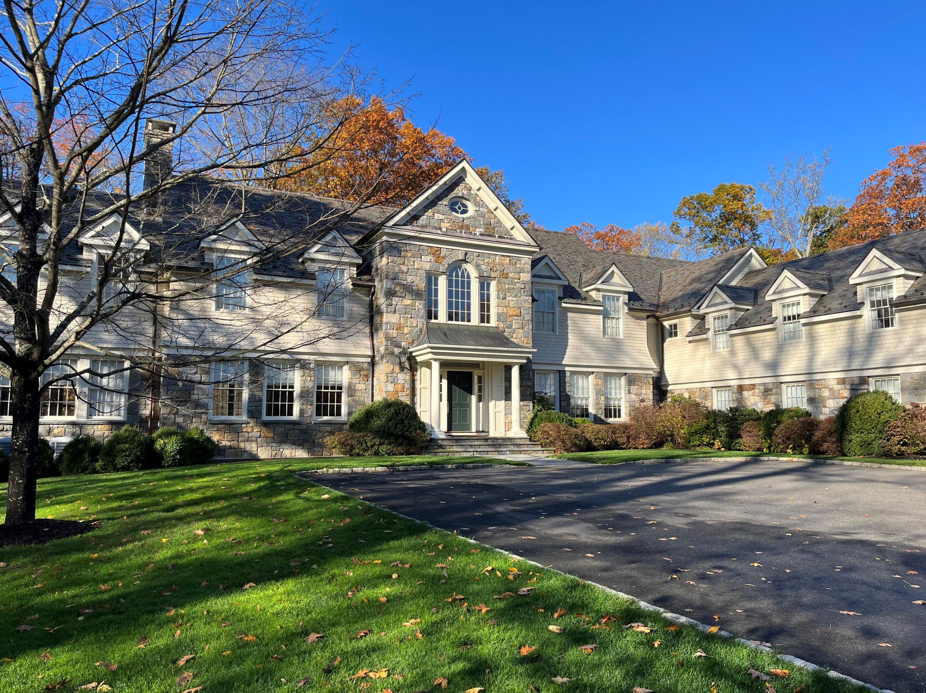 1038 Lake Ave, Greenwich, CT 06831