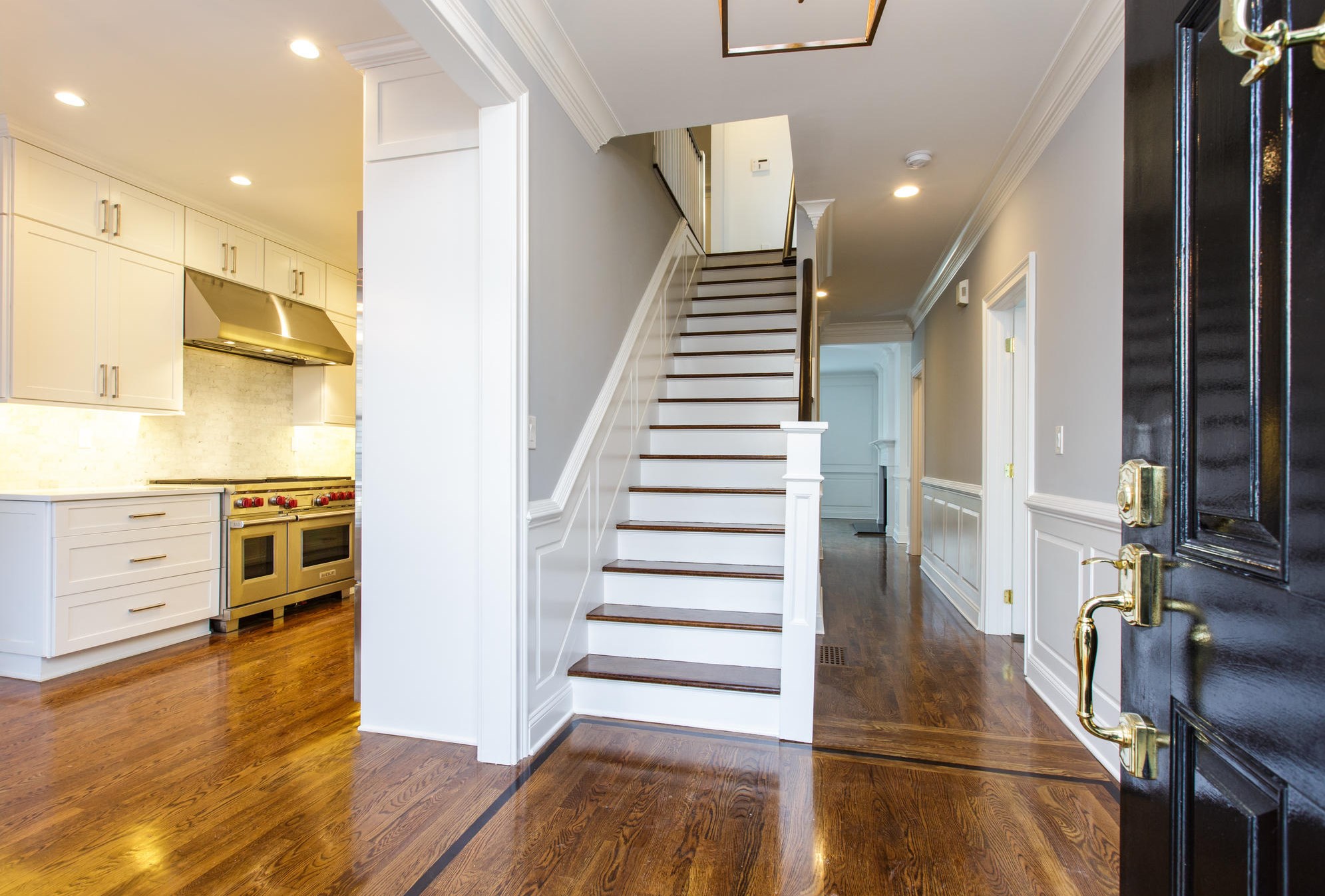136 Harrison Ave, New Canaan, CT 06840