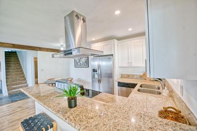 406 S 33rd - Photo 1